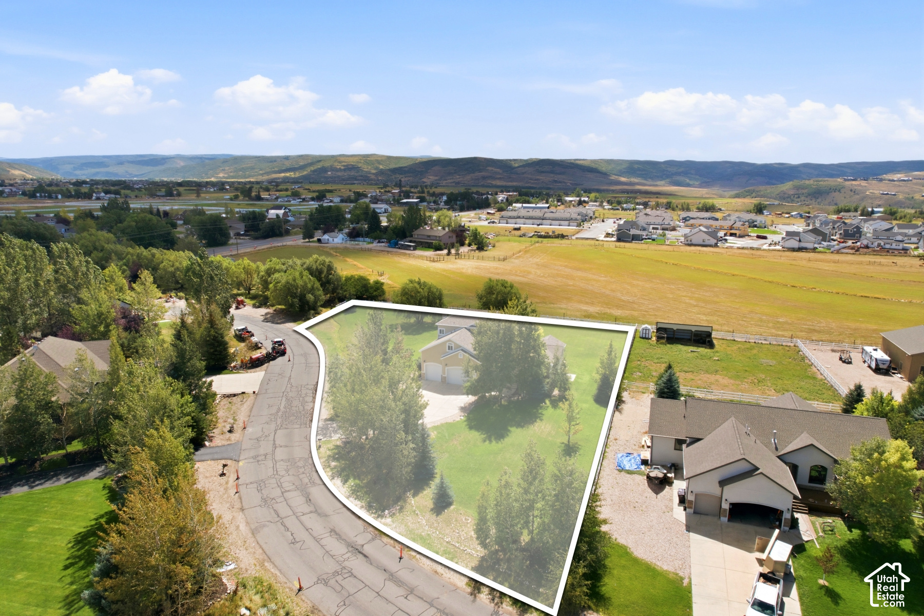 main property photo 2