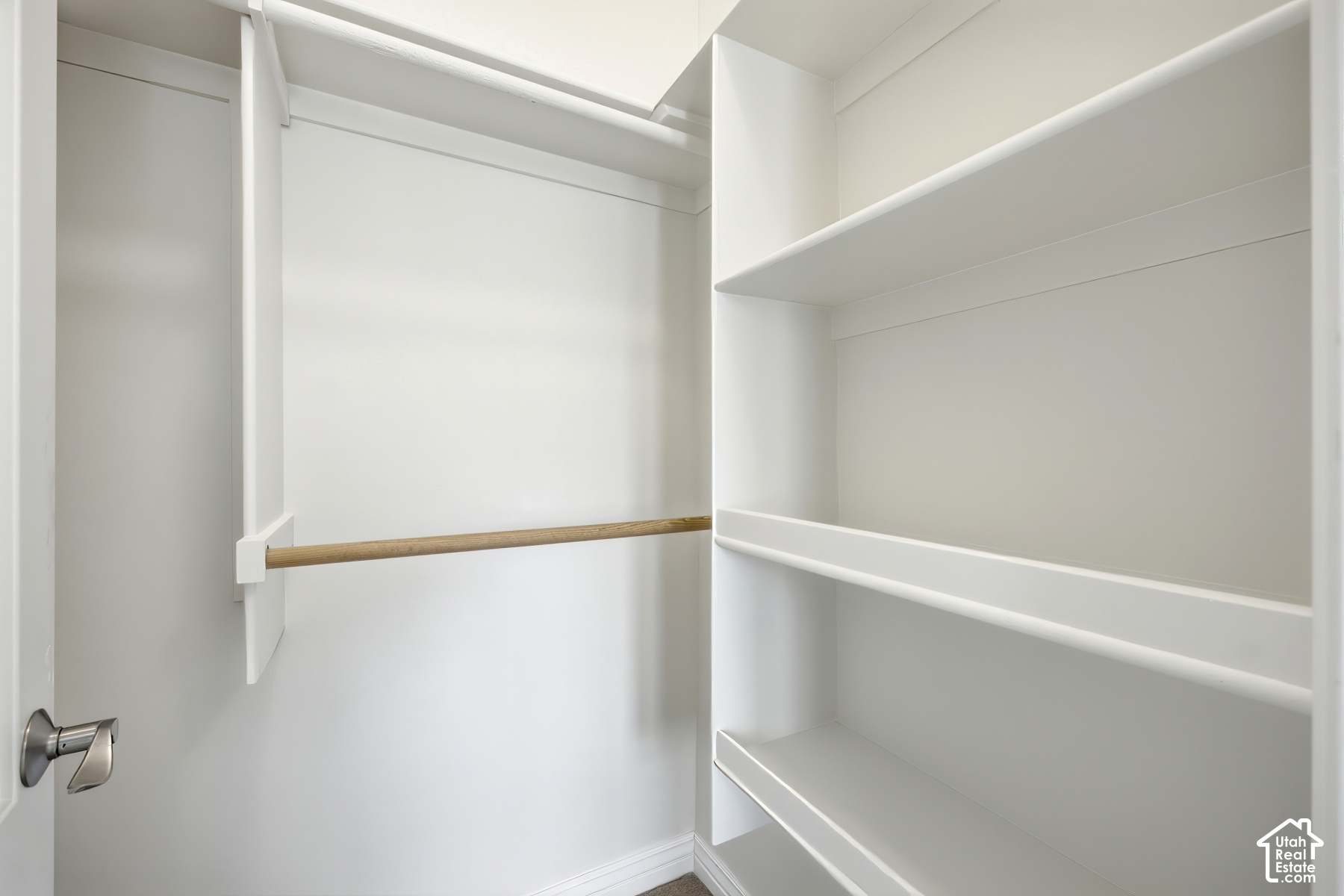 main property photo 77