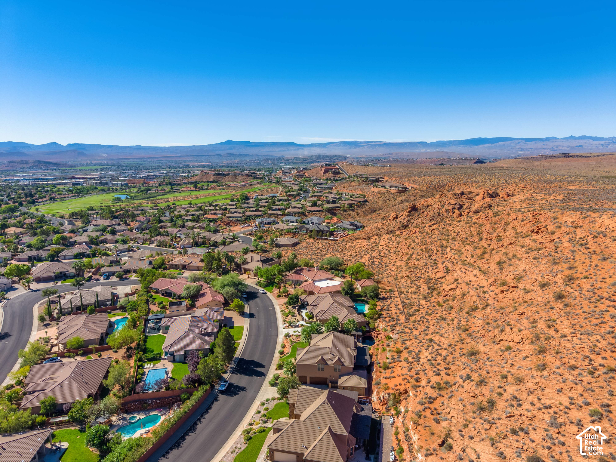 main property photo 10