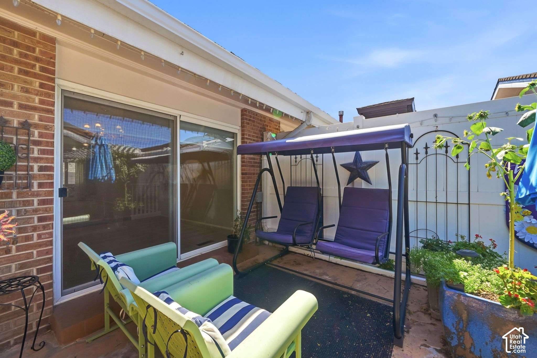 main property photo 50