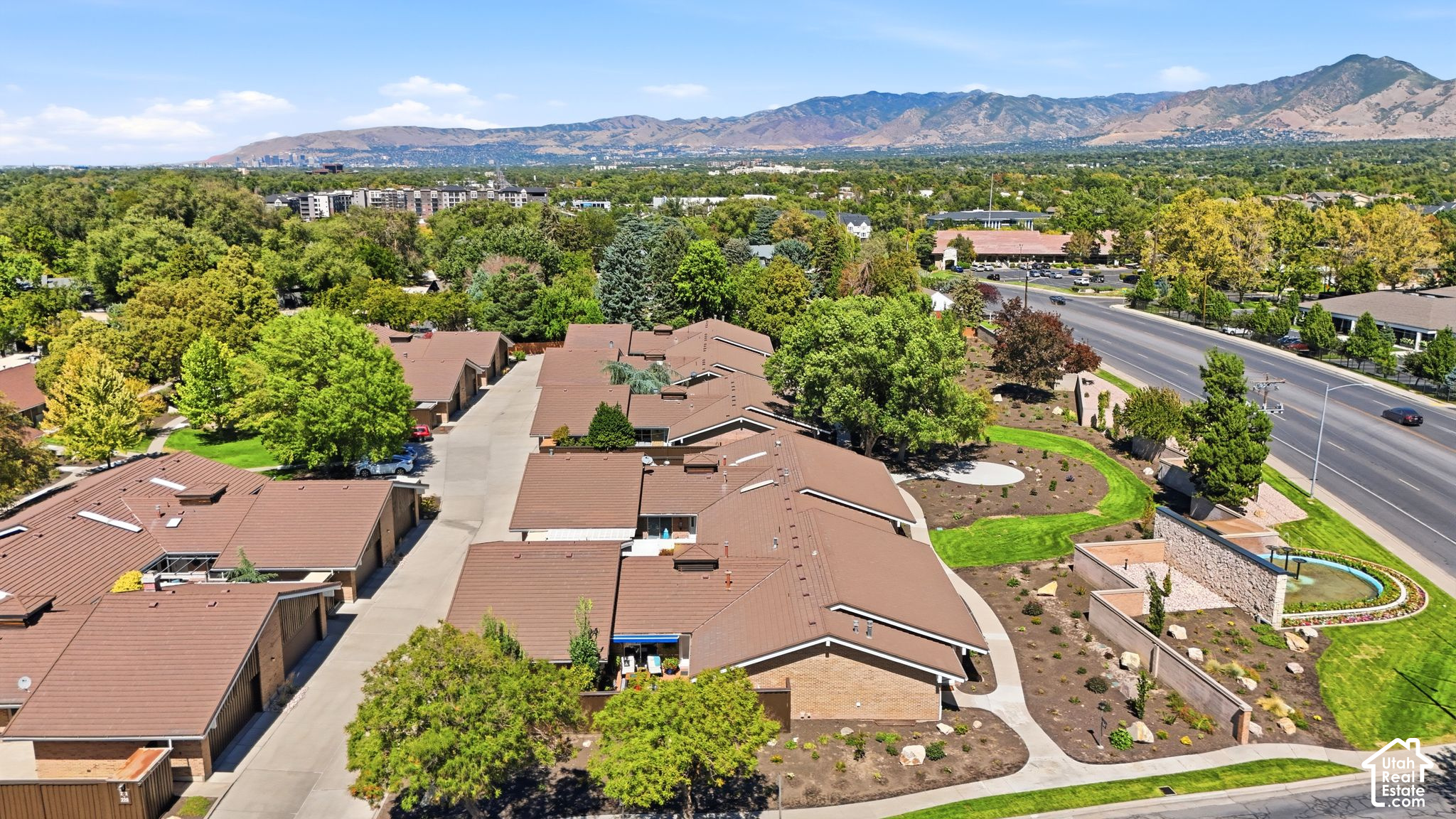 main property photo 66