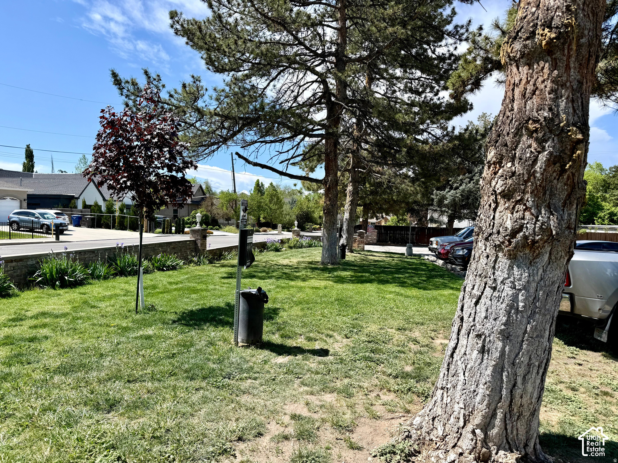 main property photo 20