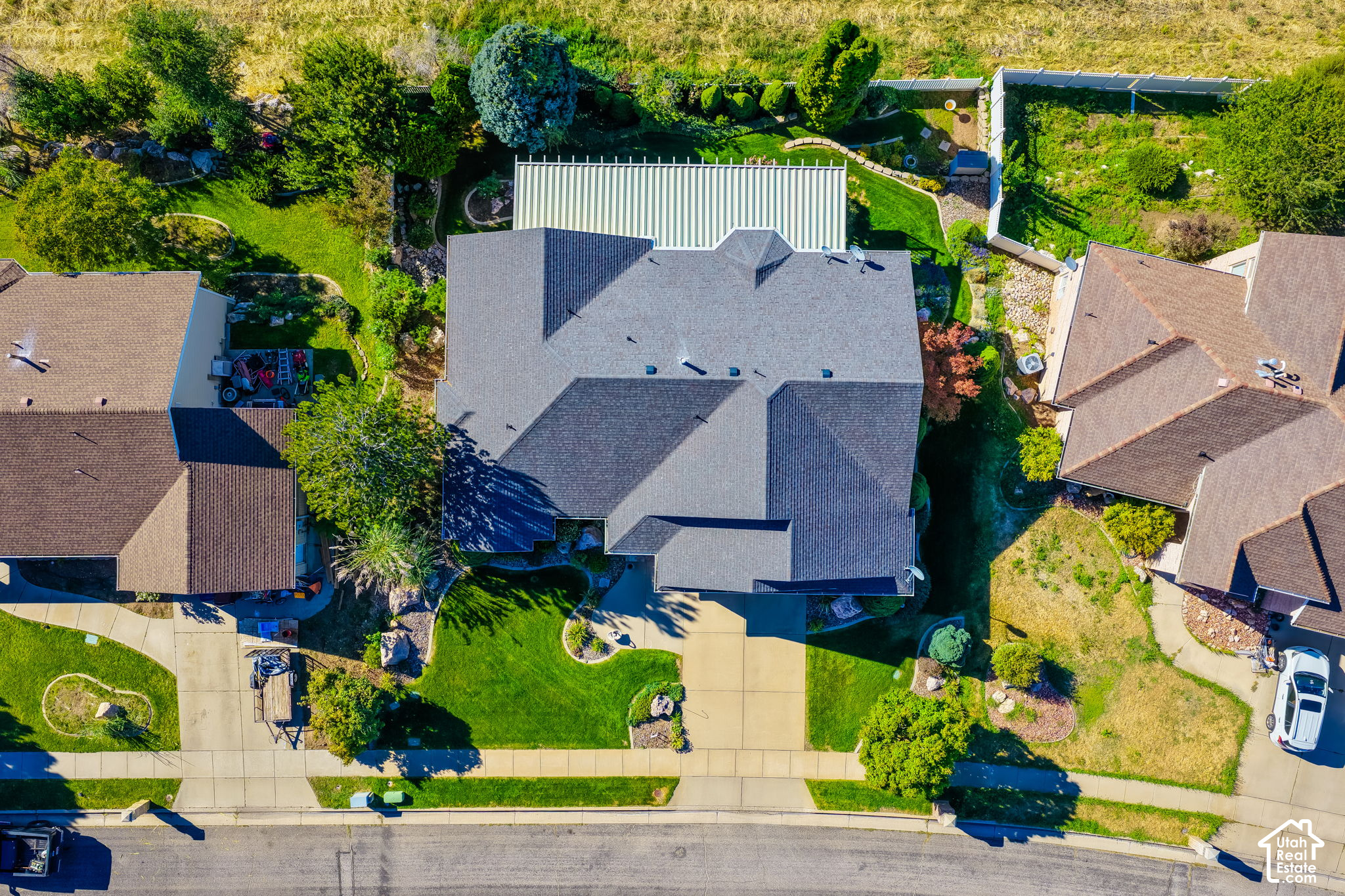 main property photo 45