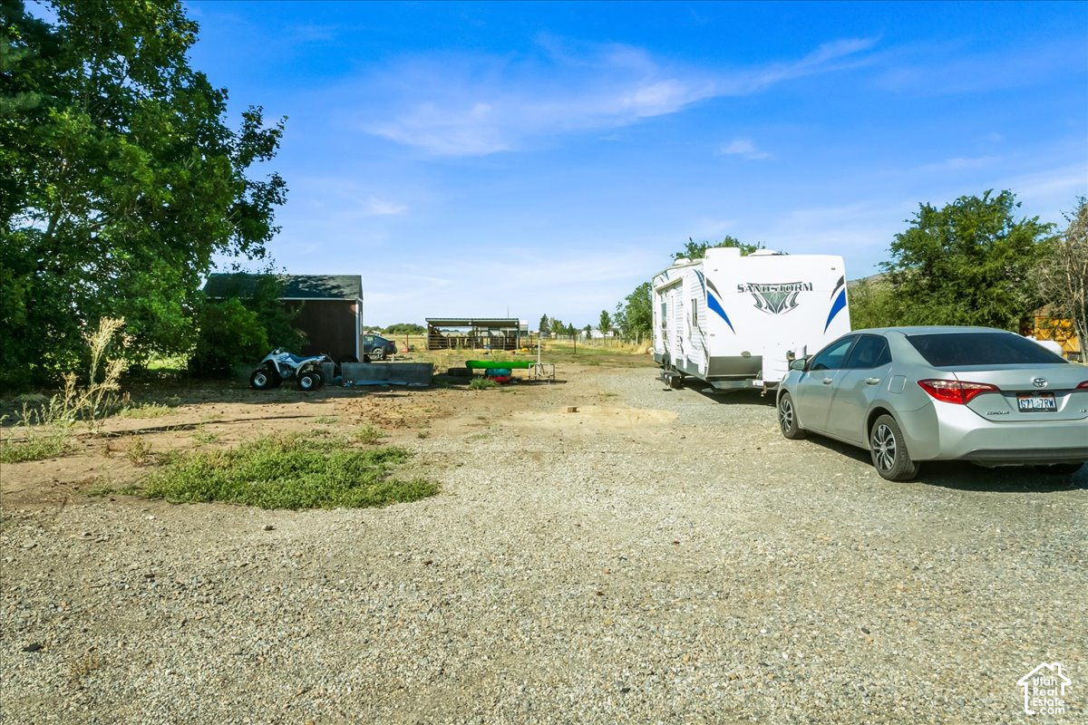 main property photo 45