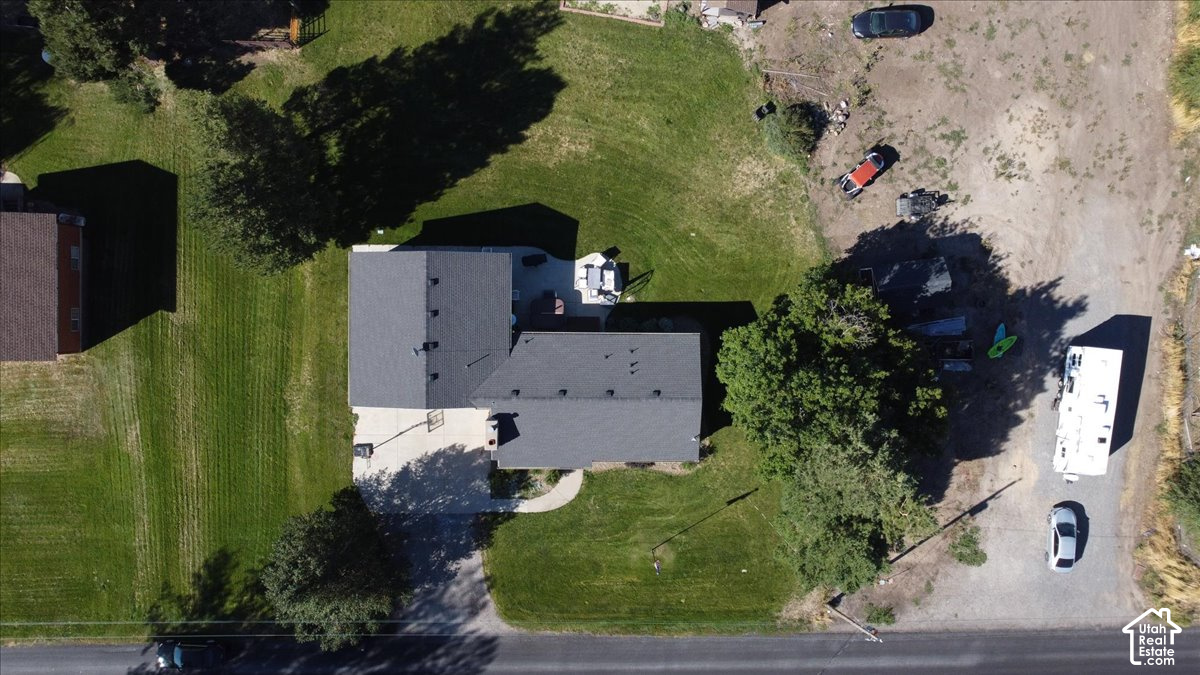 main property photo 51