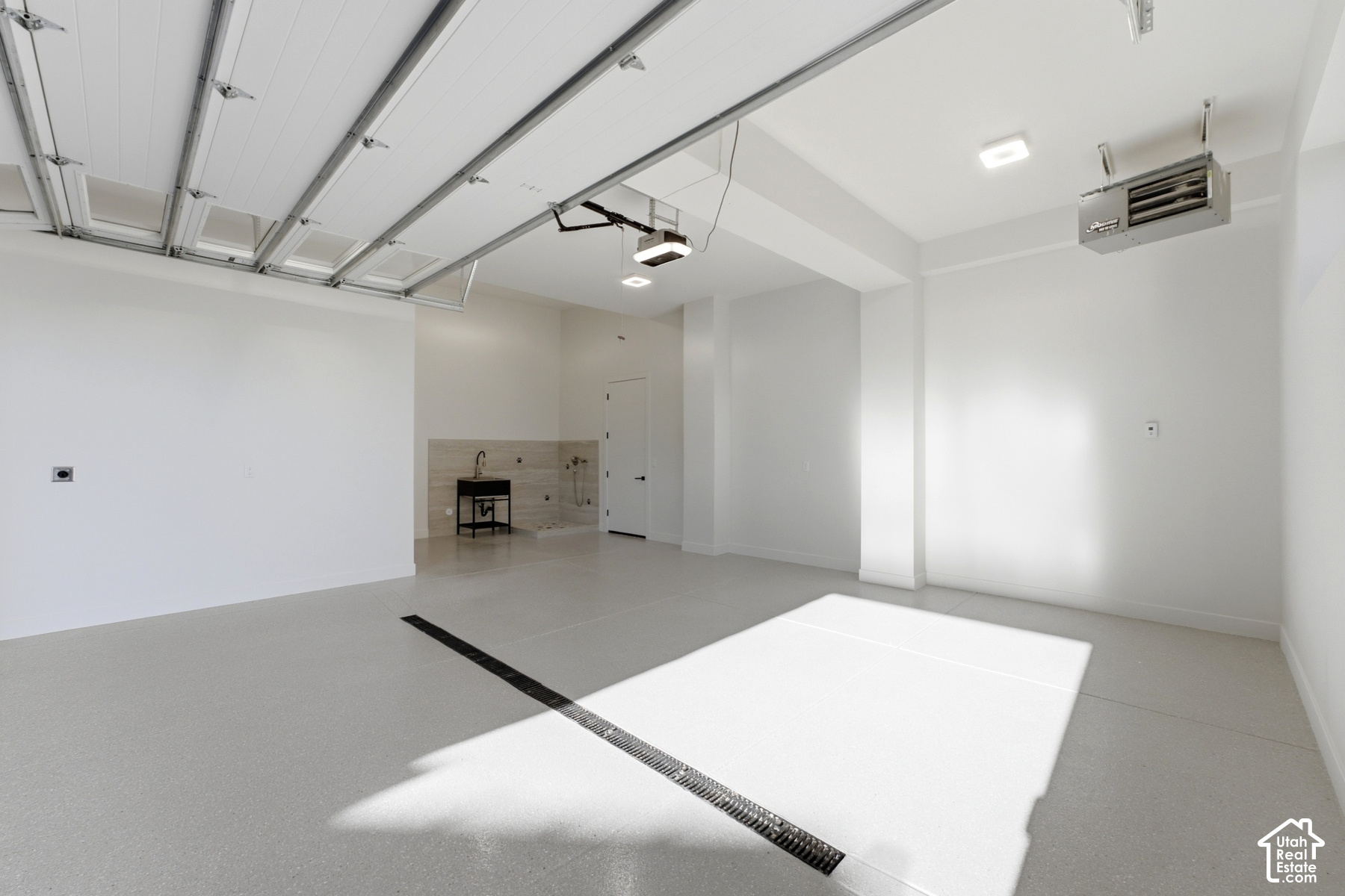 main property photo 146