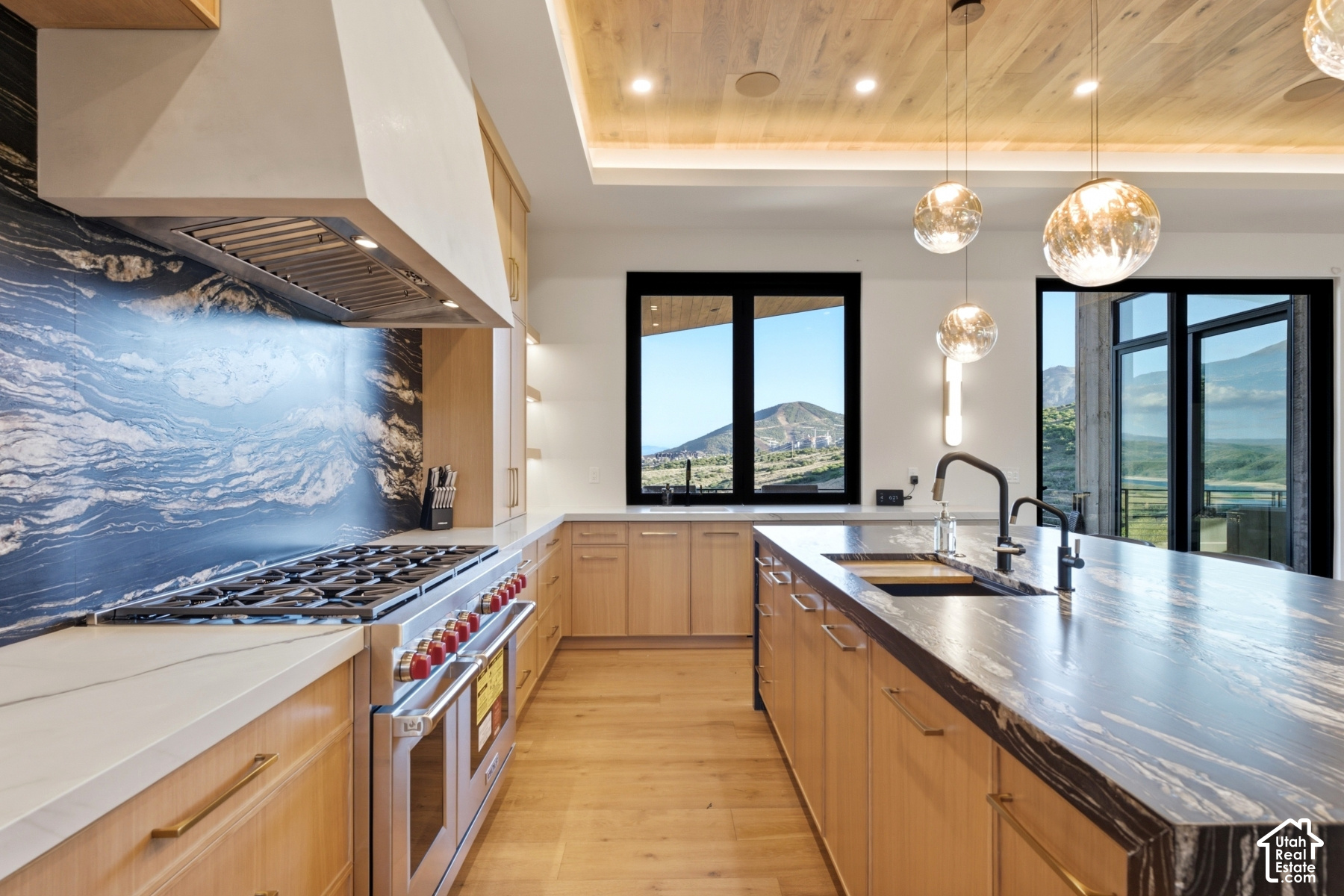 main property photo 60