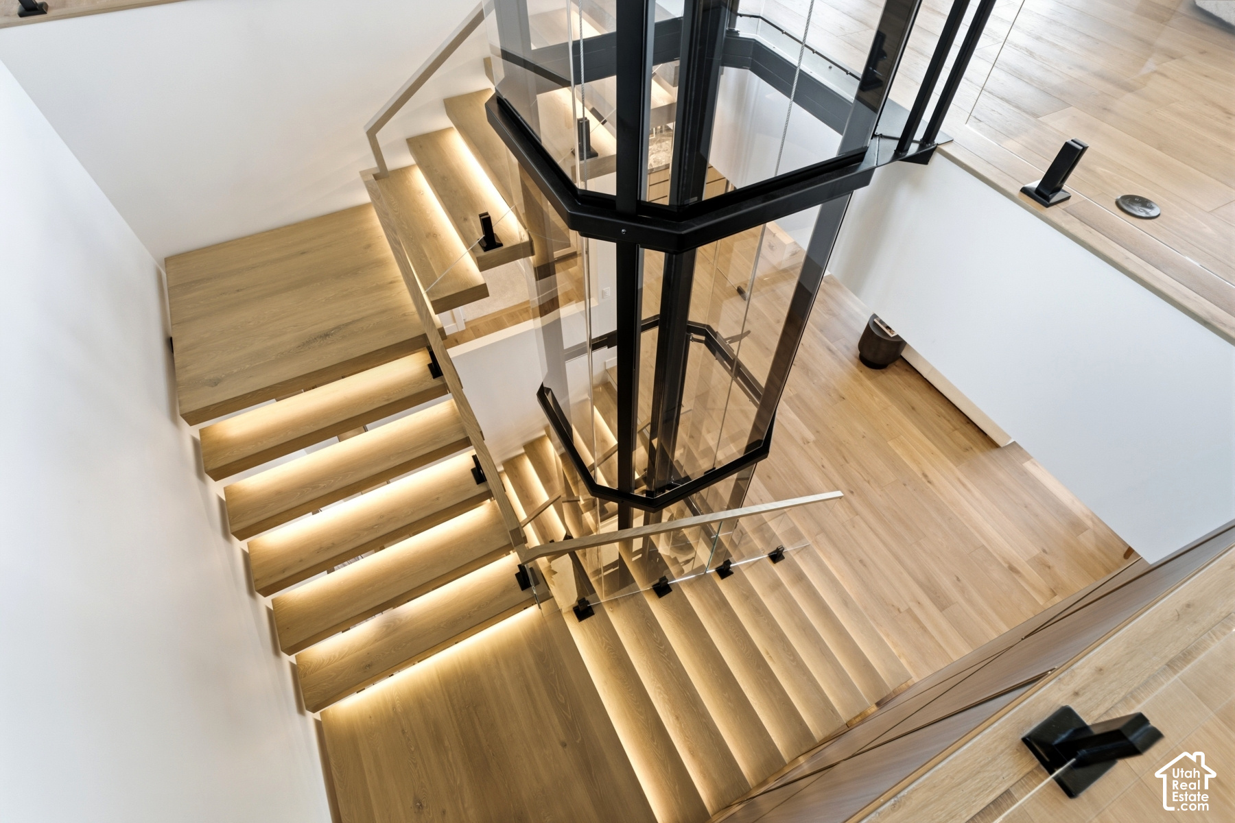 main property photo 66