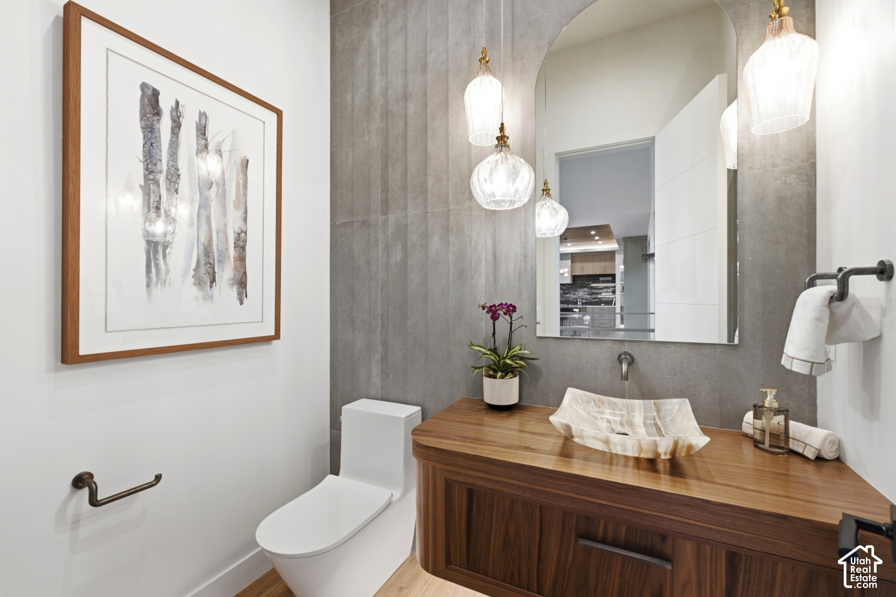 main property photo 67