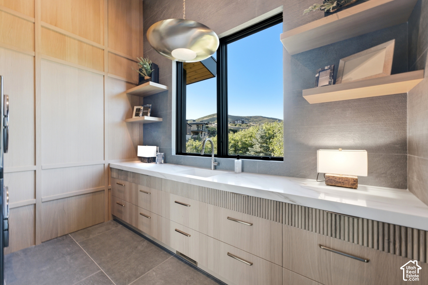 main property photo 68