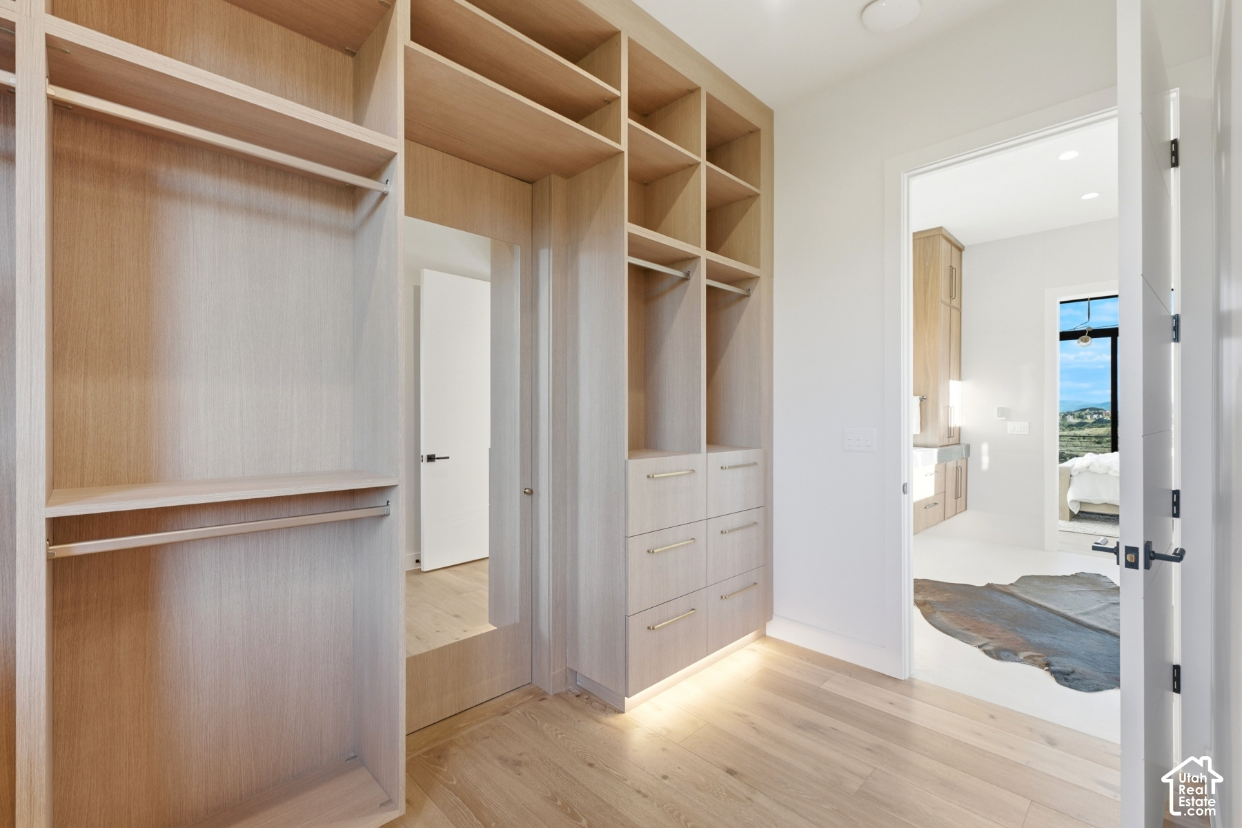 main property photo 74