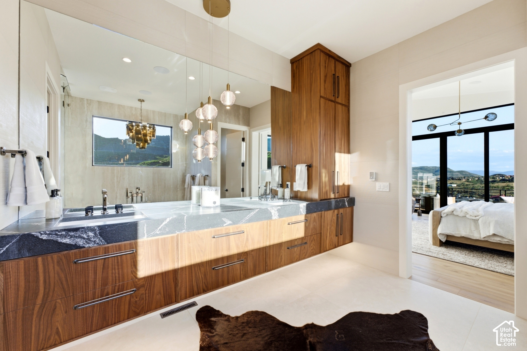 main property photo 77