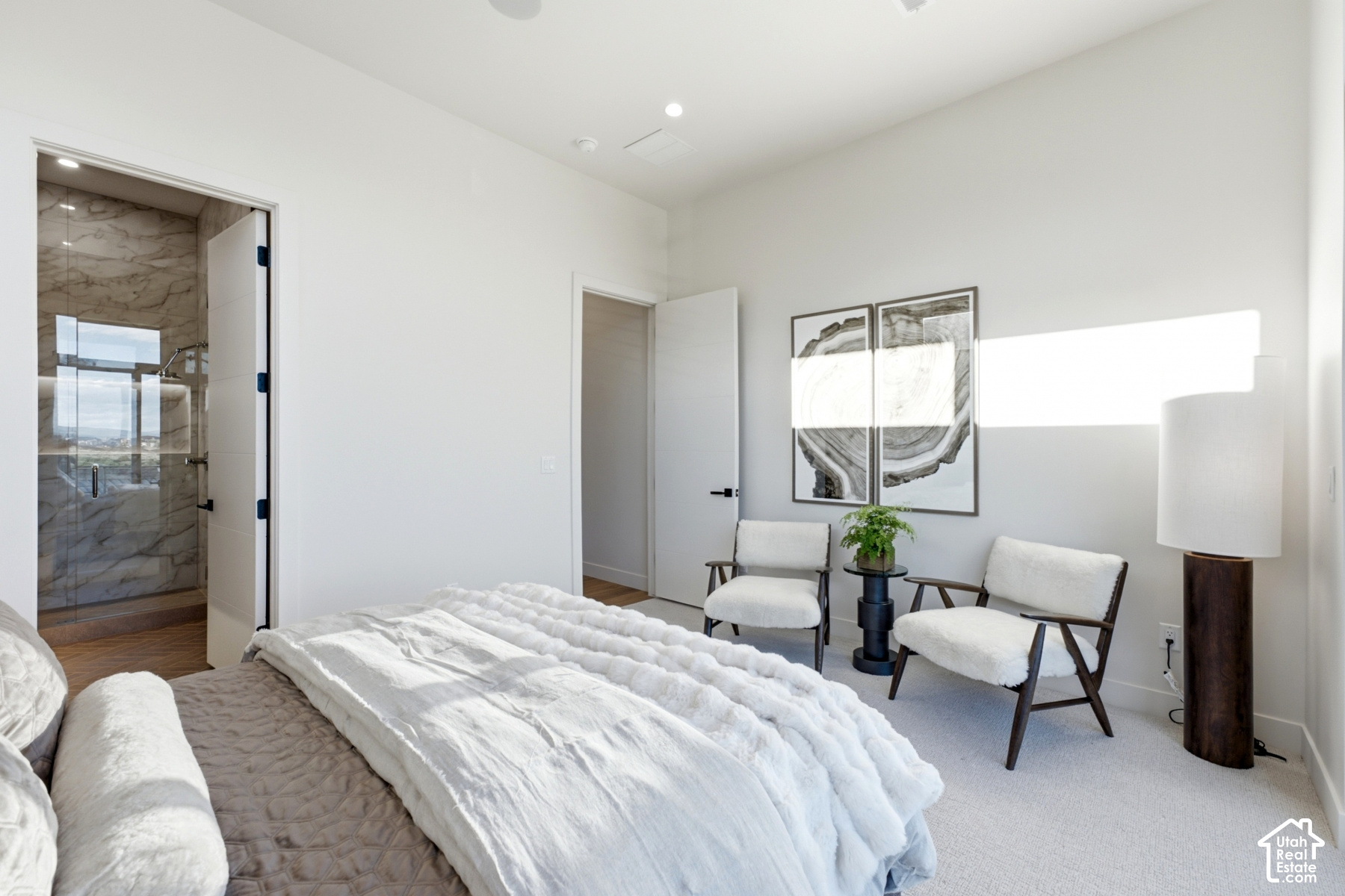 main property photo 99