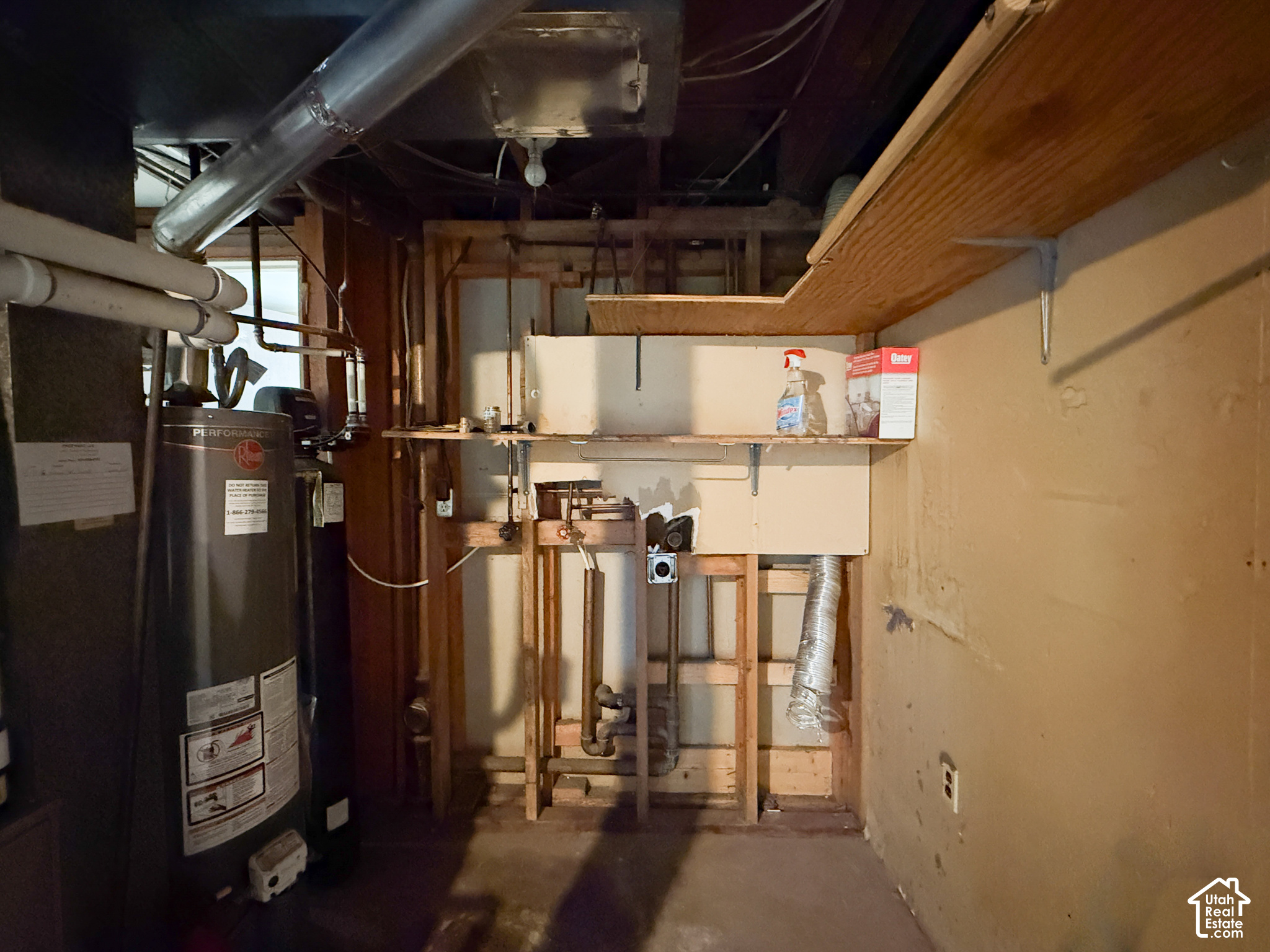 main property photo 24