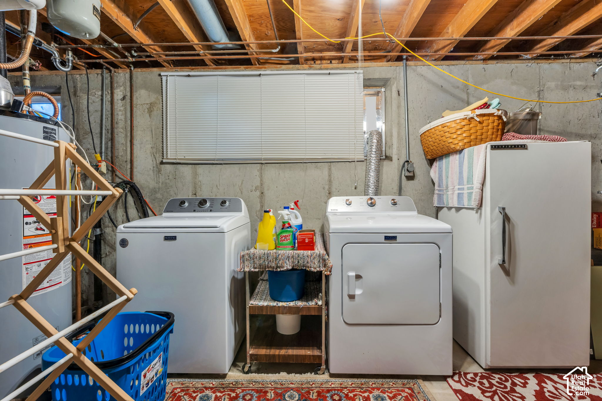 main property photo 16