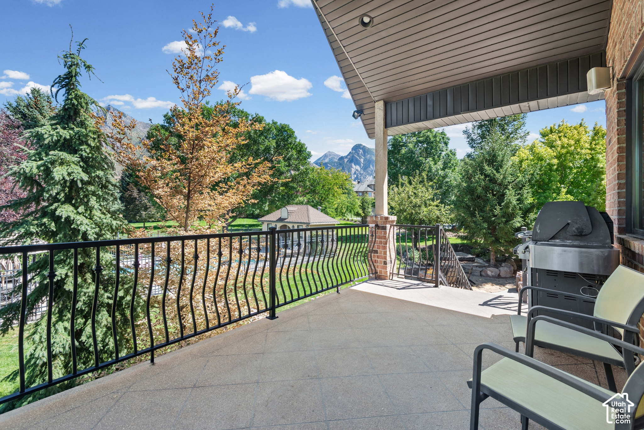 main property photo 50