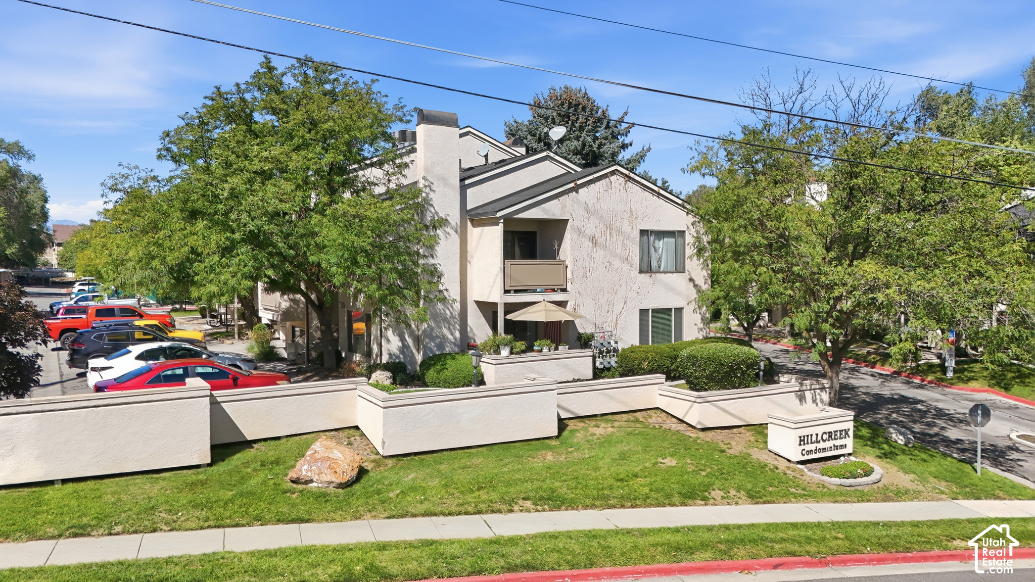 main property photo 19