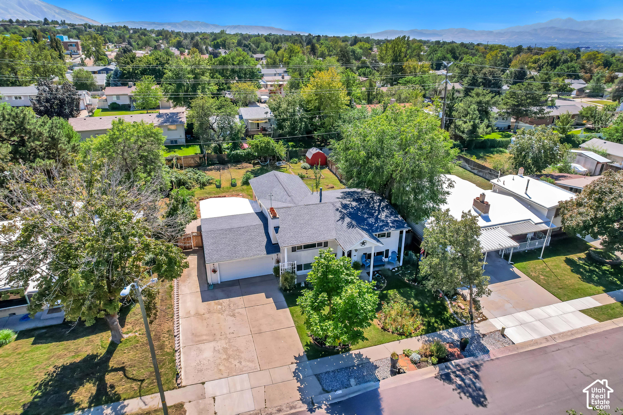 main property photo 42