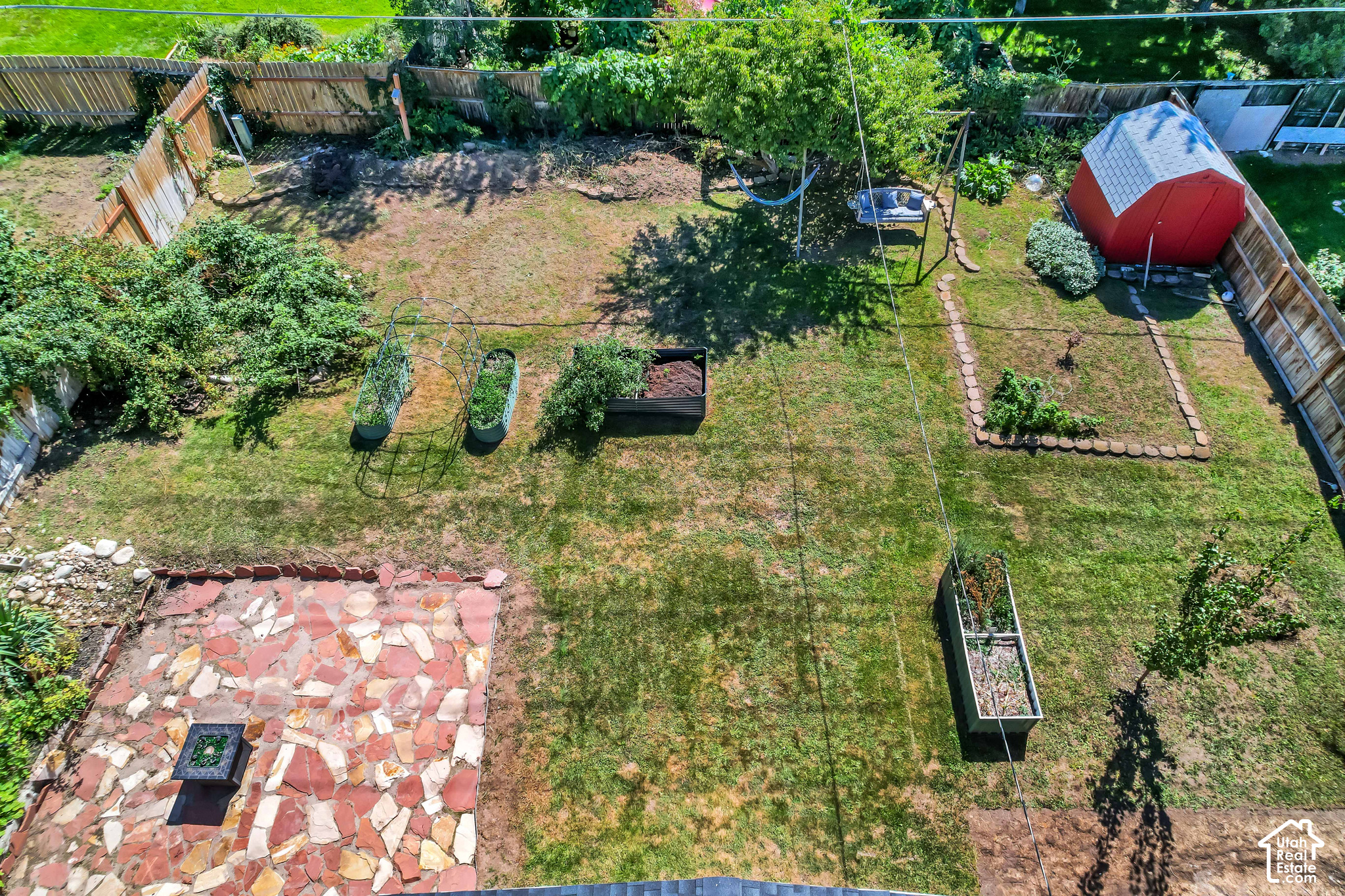 main property photo 44