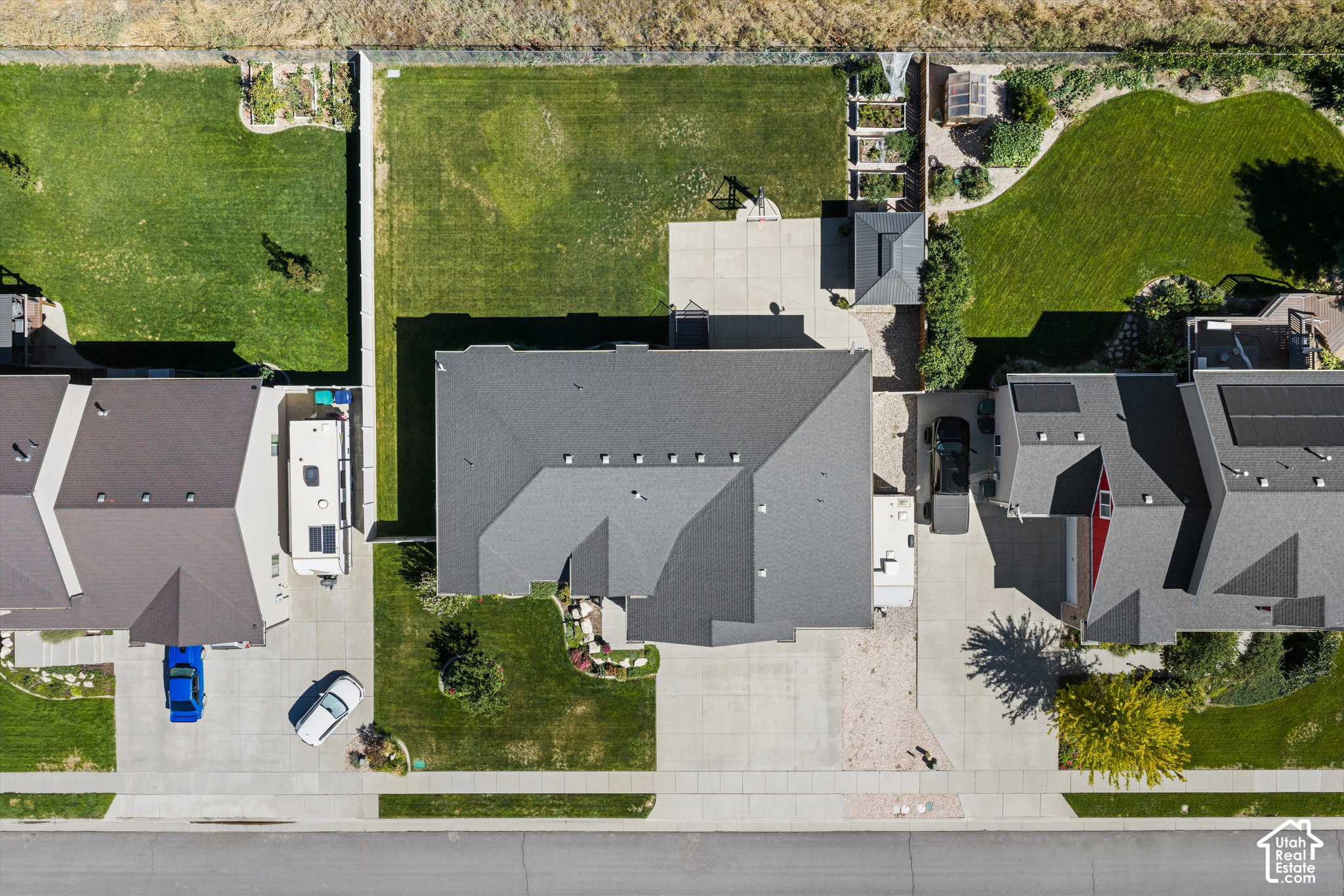 main property photo 47