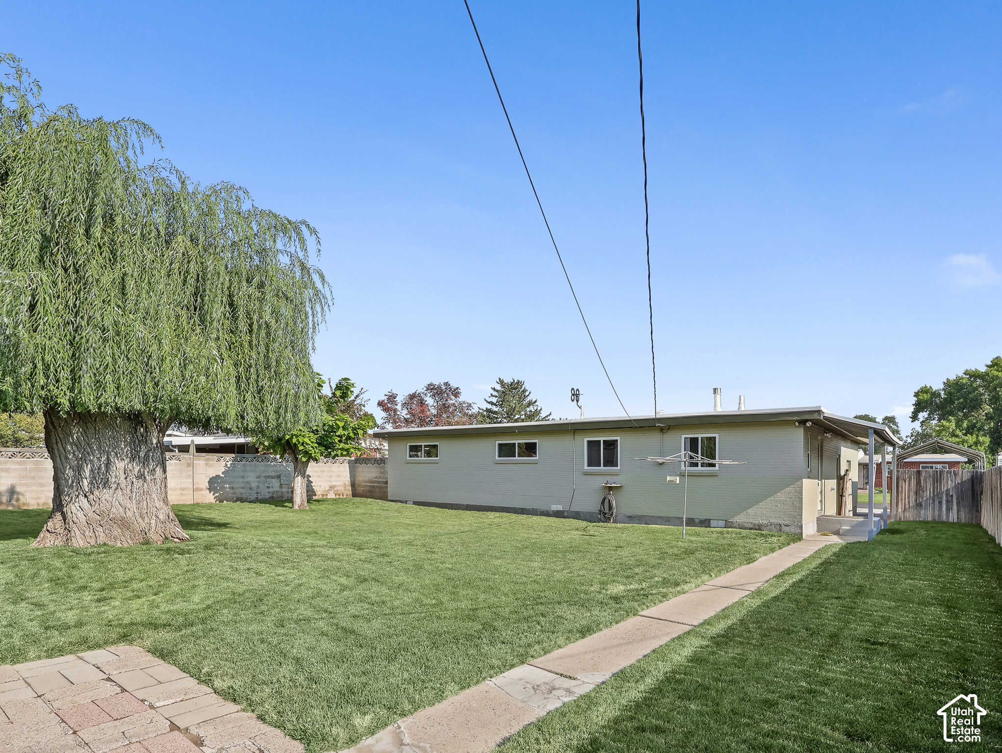 main property photo 26