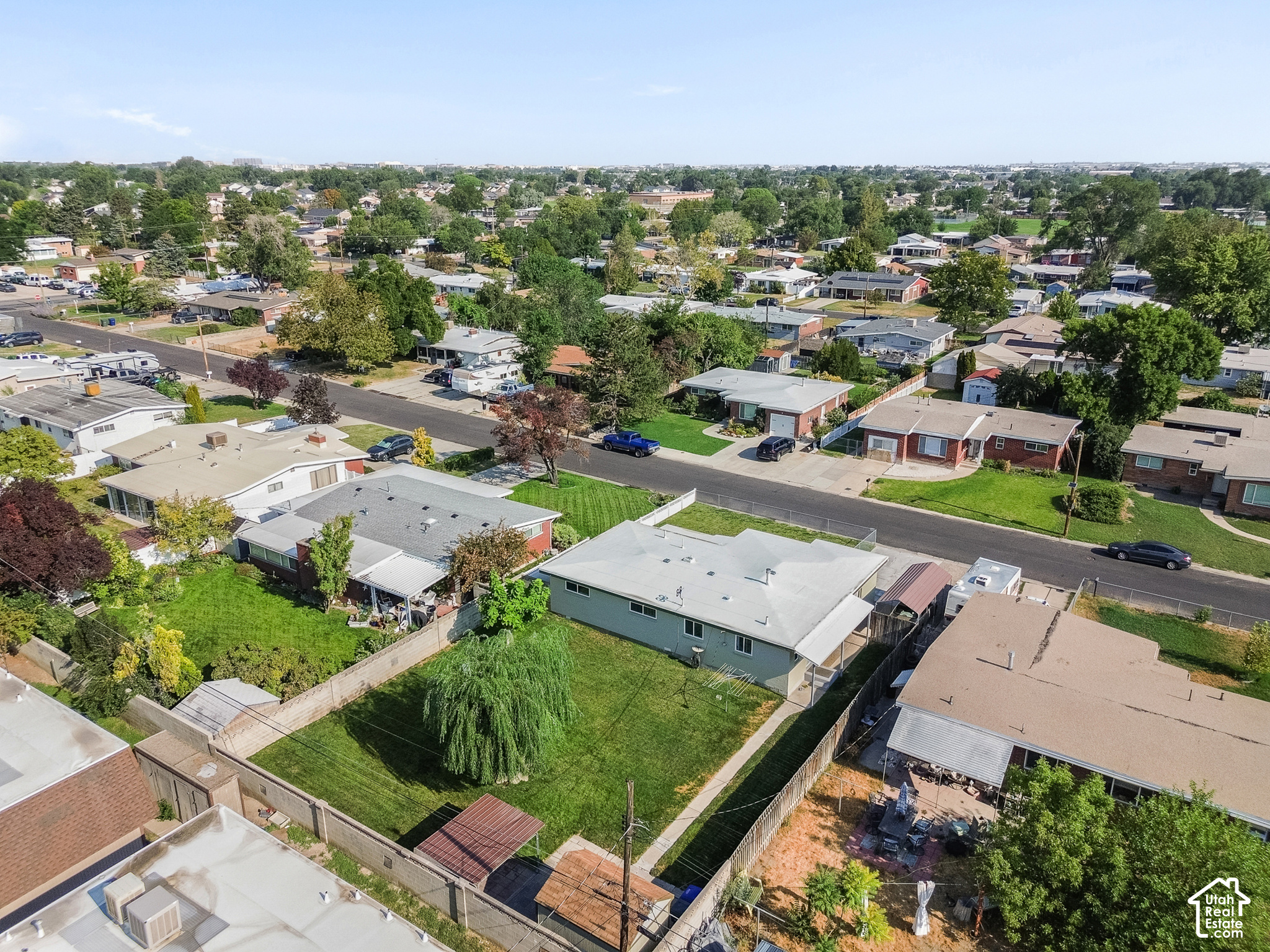 main property photo 29