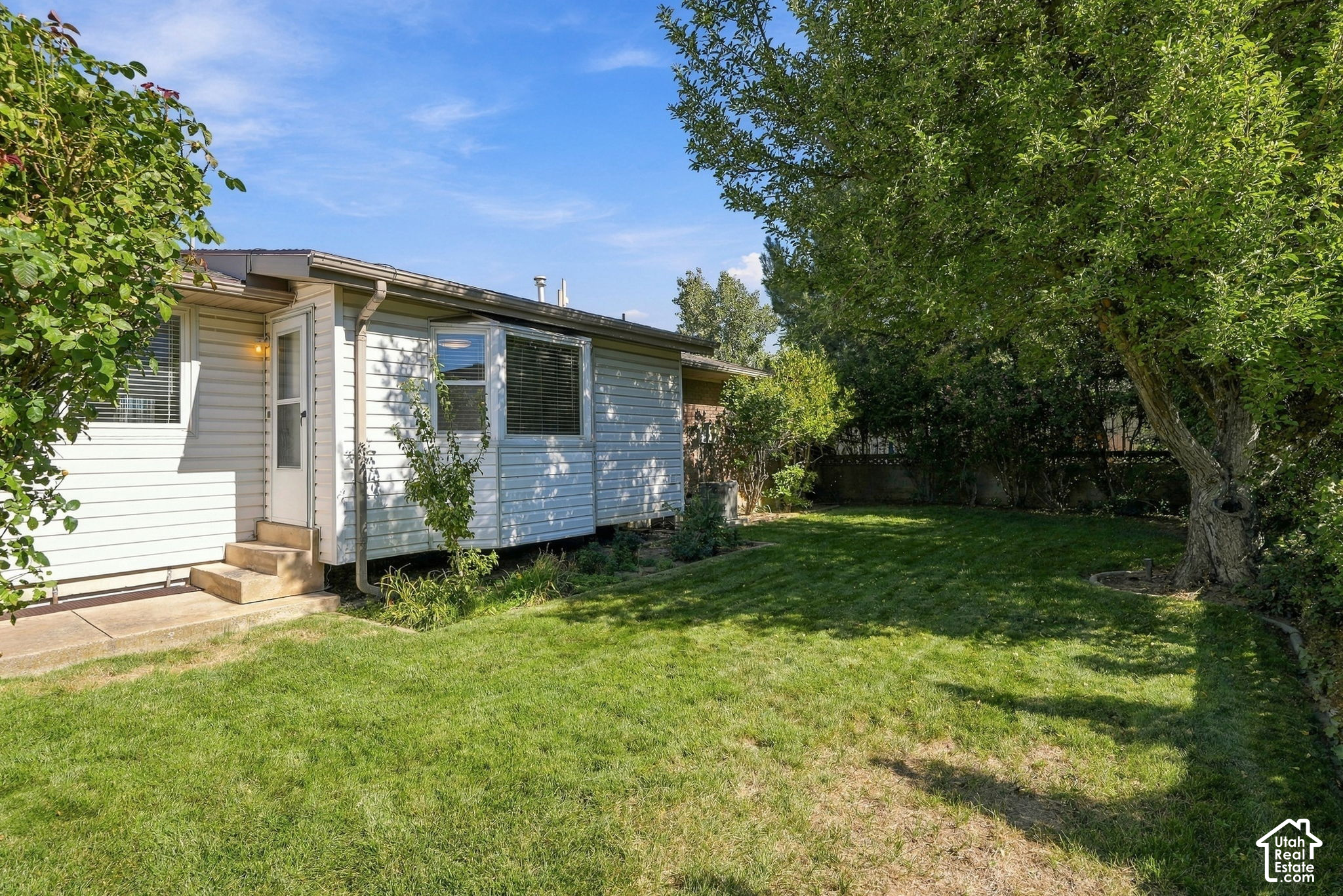 main property photo 43