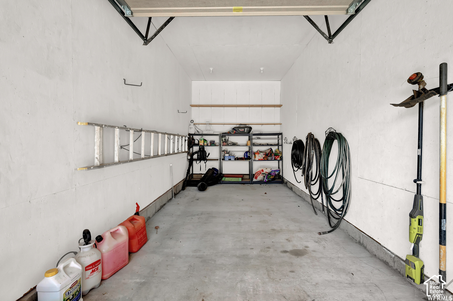 main property photo 72