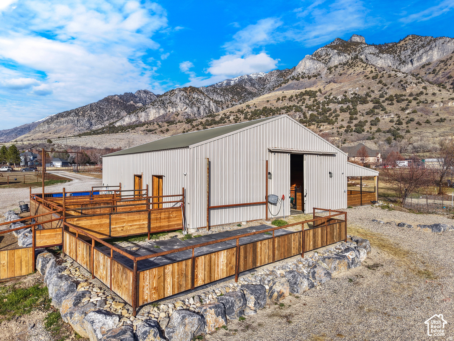 main property photo 73