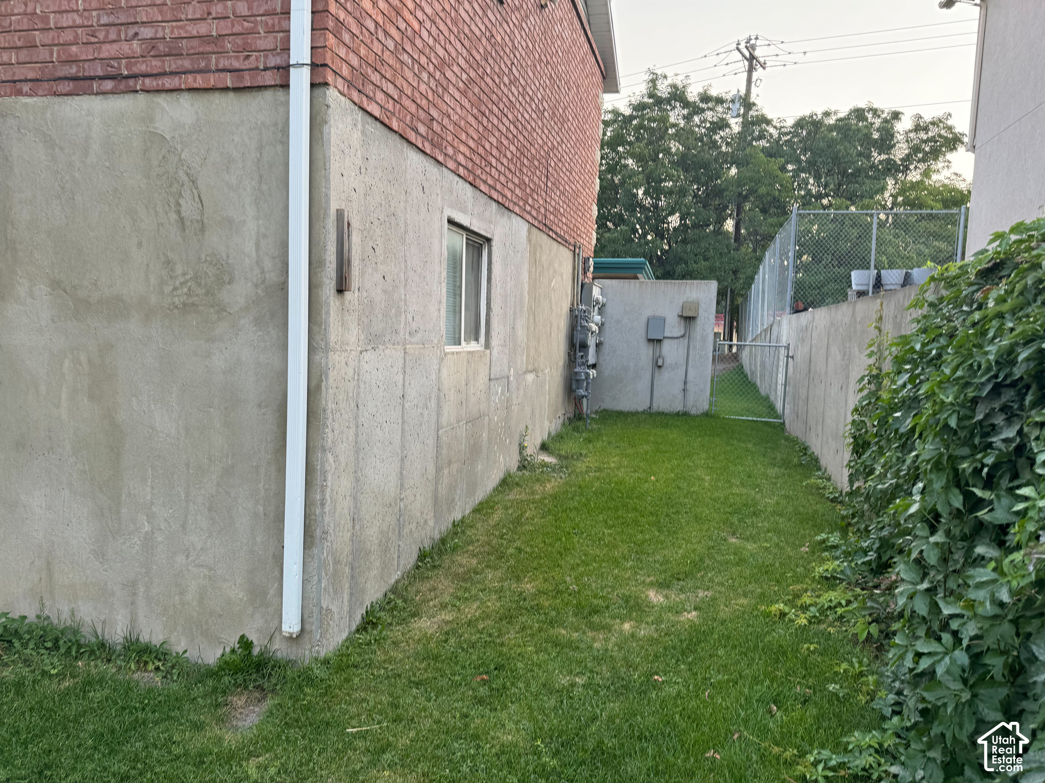 main property photo 8