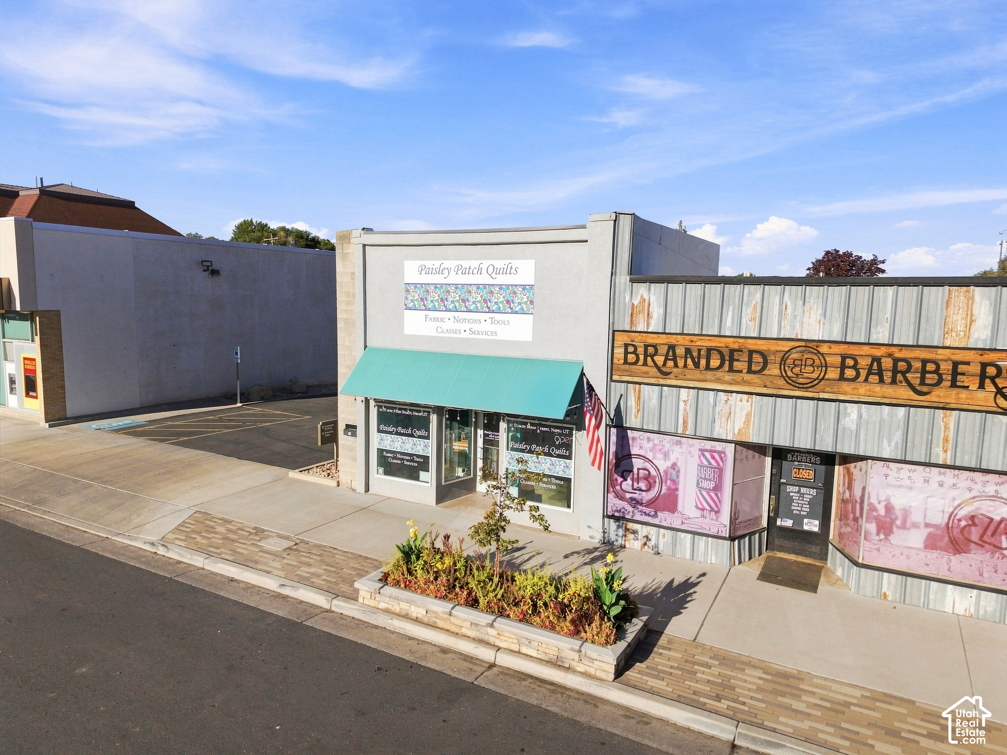 main property photo 2