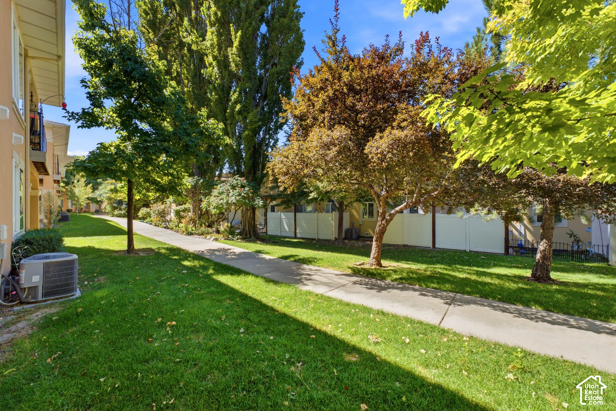 main property photo 32