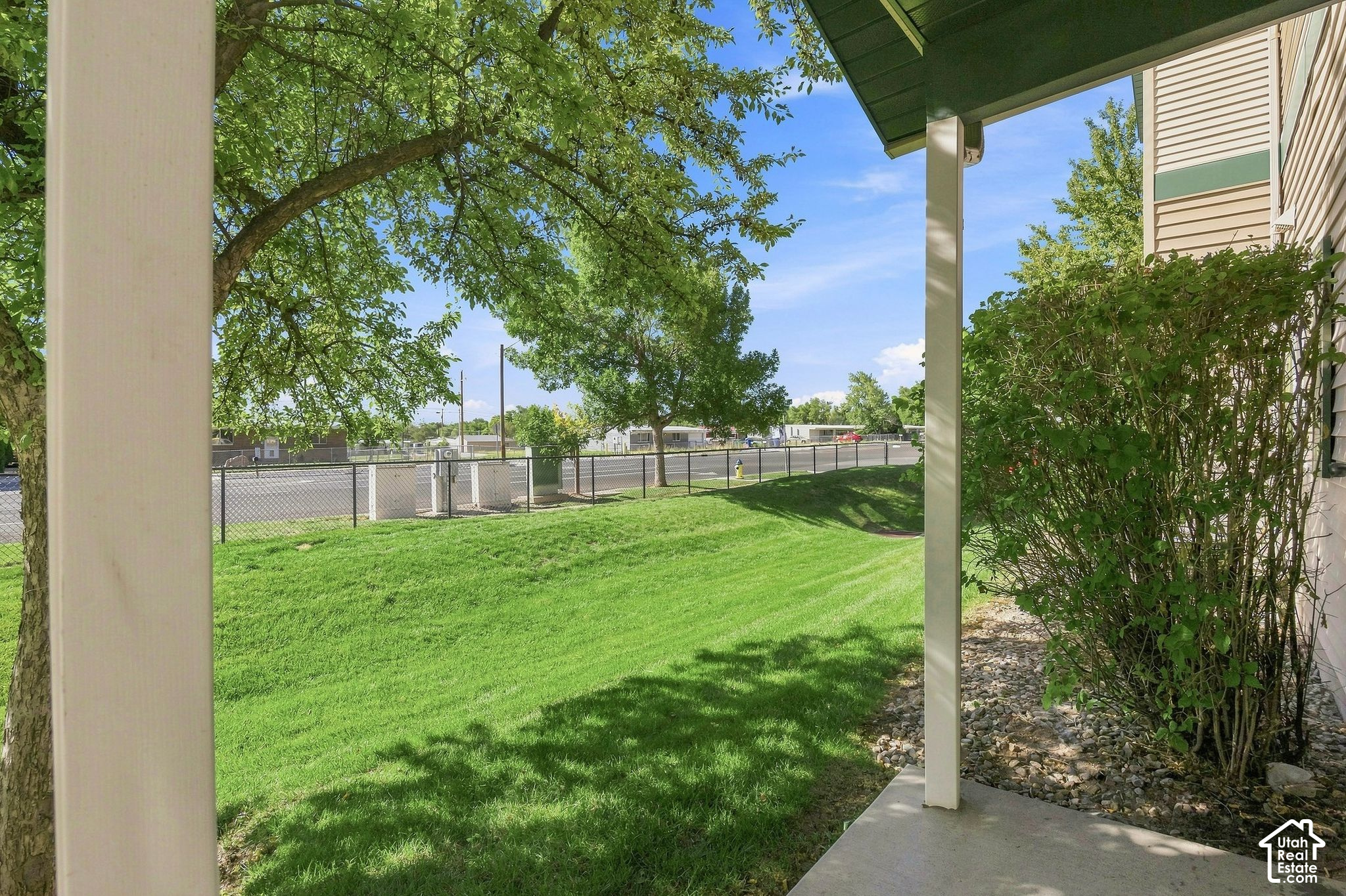 main property photo 21