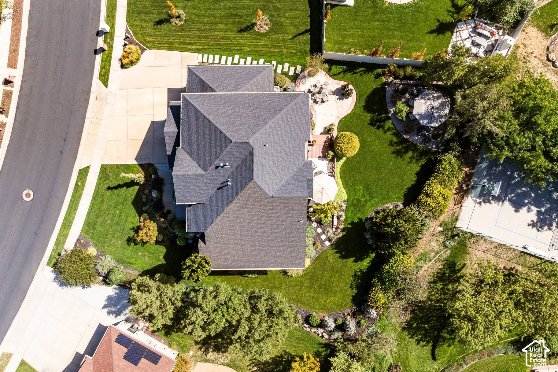 main property photo 48