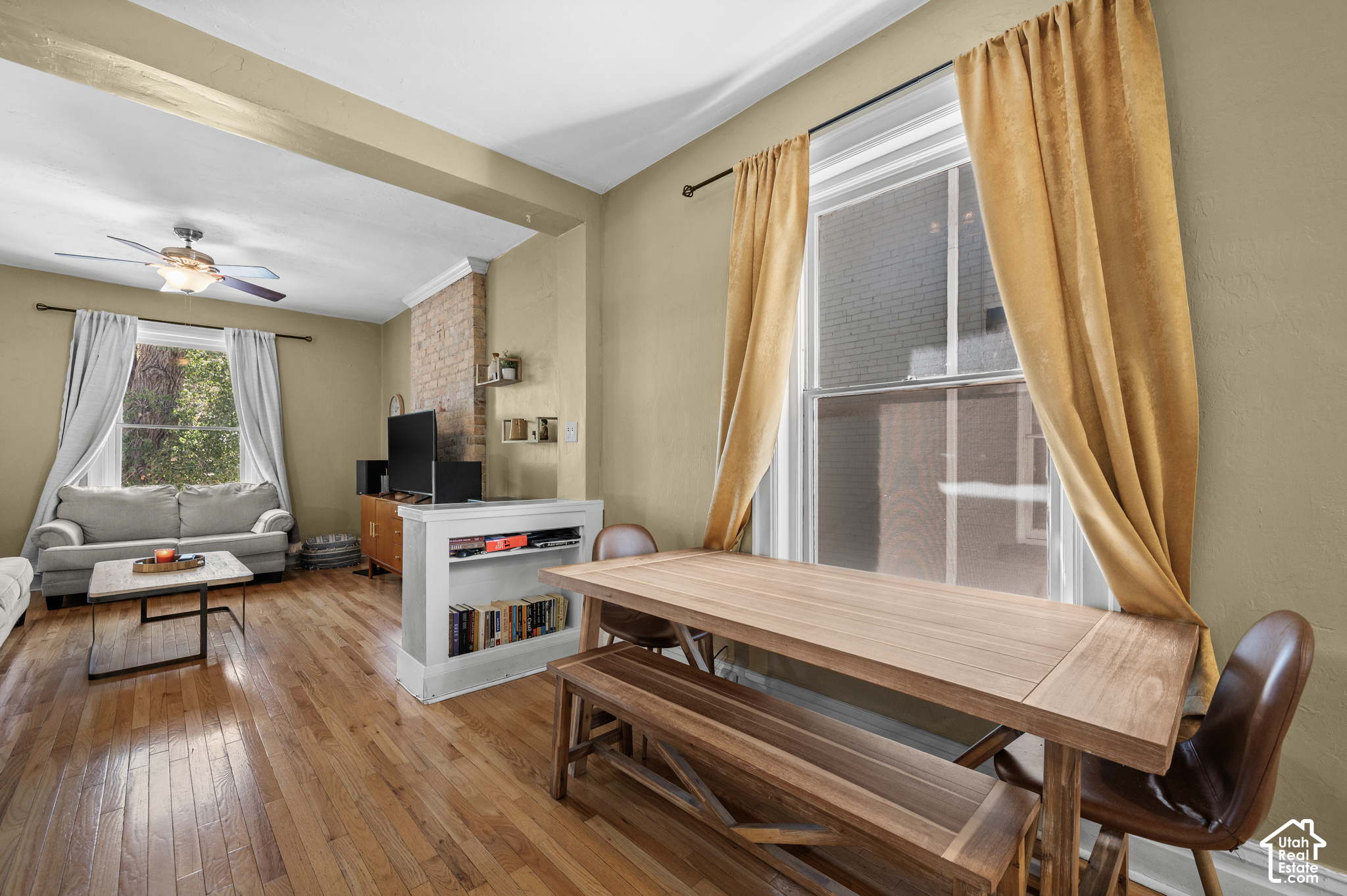 main property photo 6