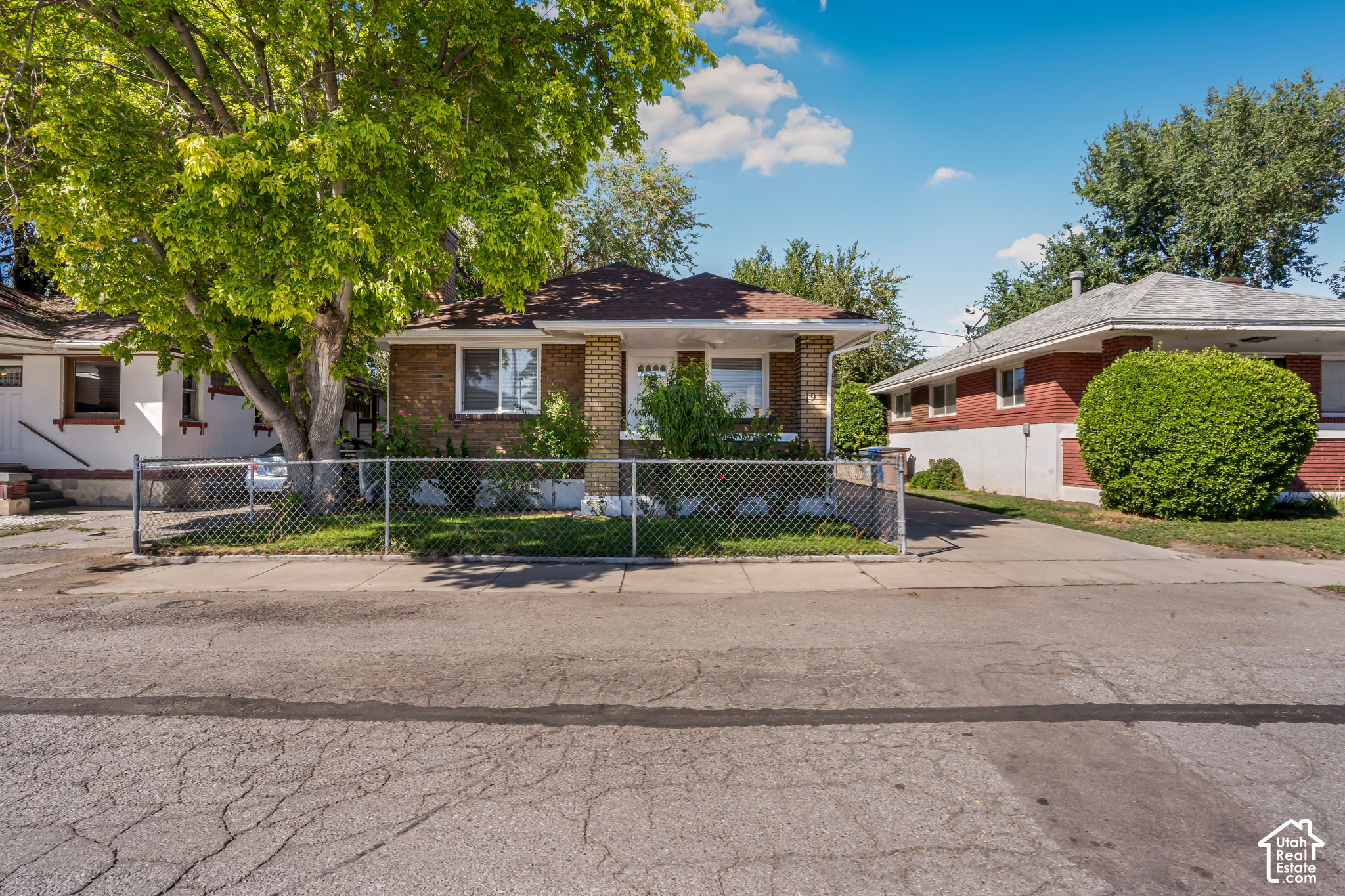 main property photo 12