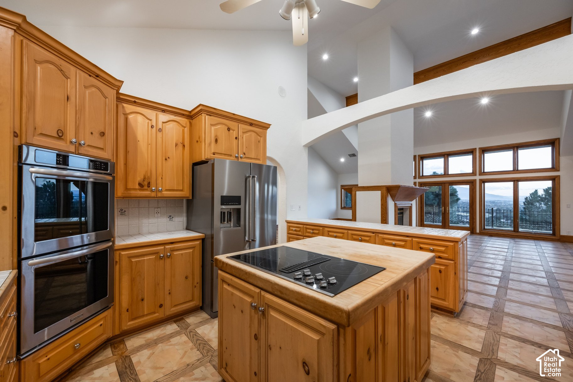 main property photo 20