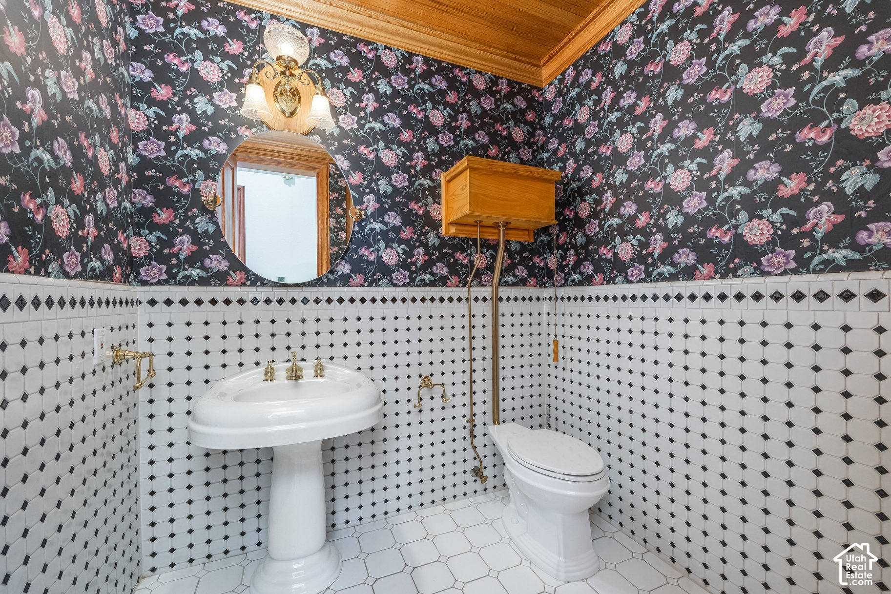 main property photo 60