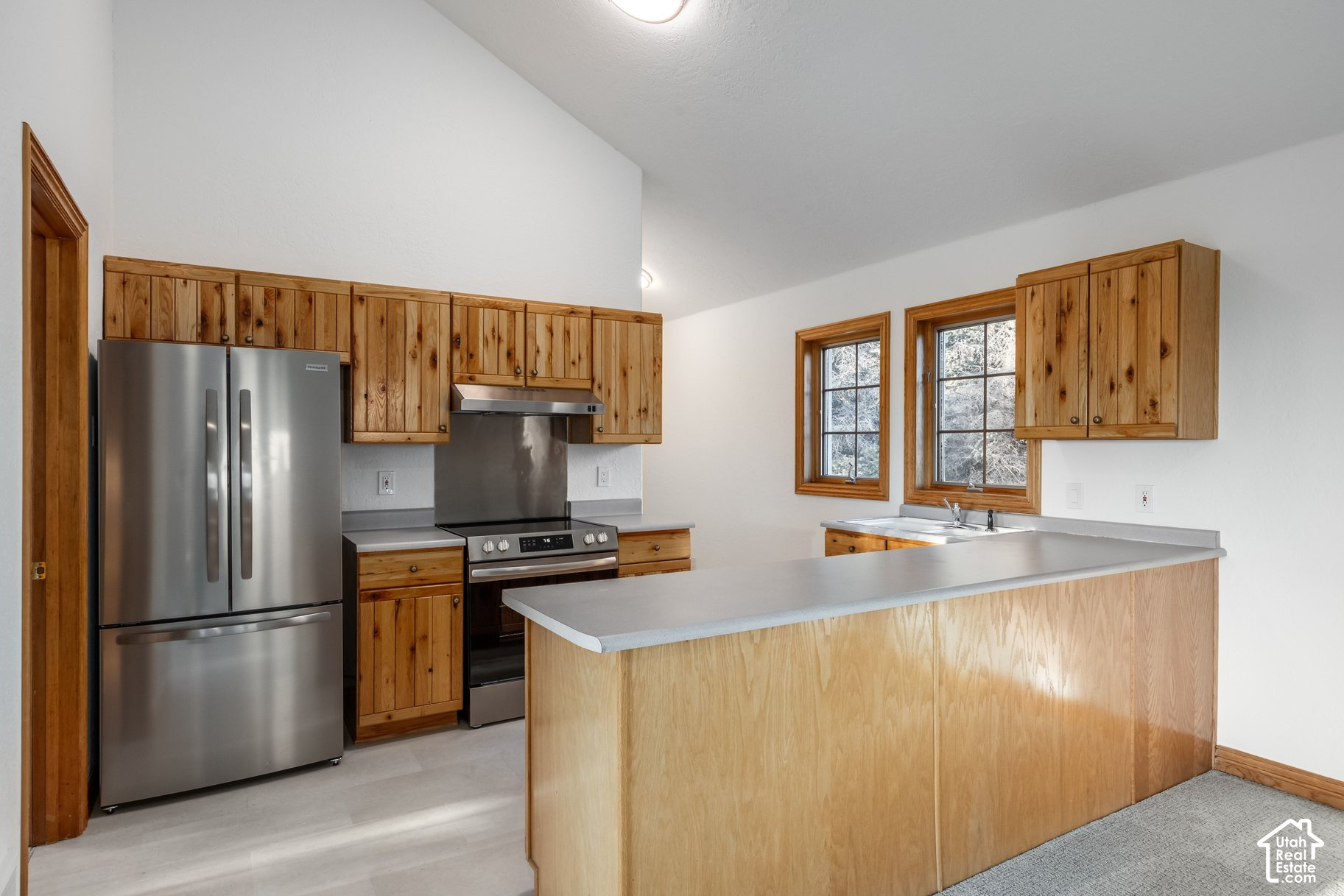 main property photo 67