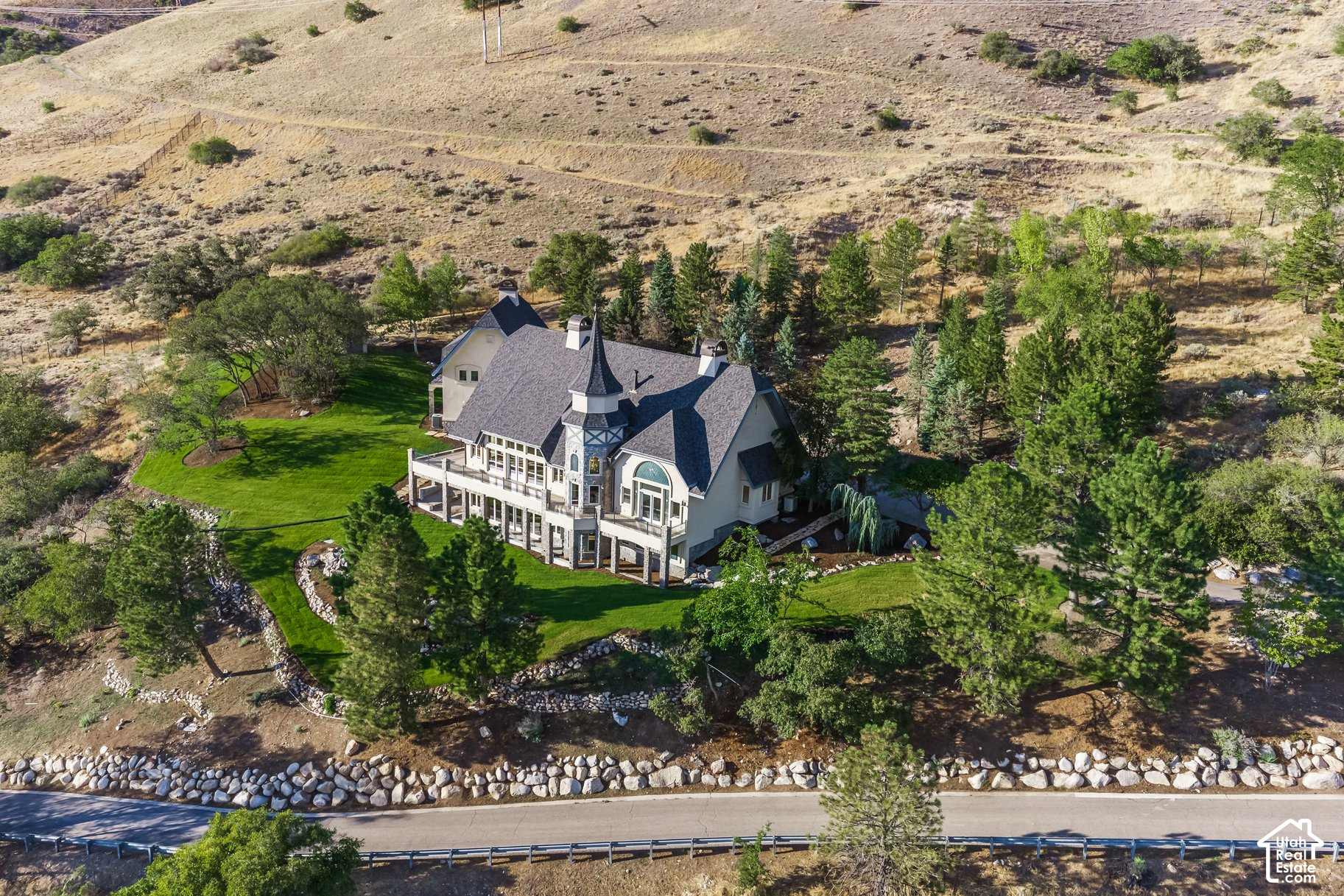 main property photo 80