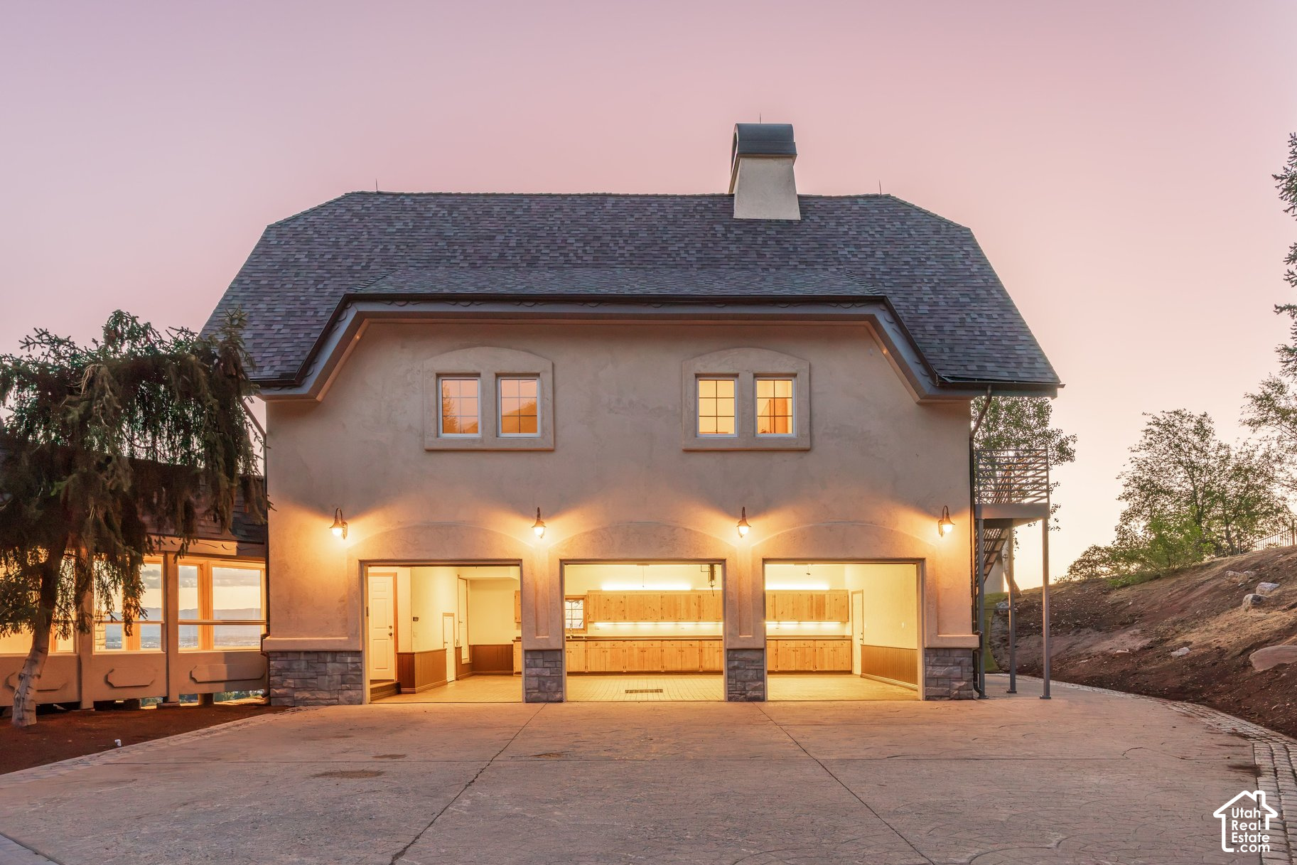 main property photo 85