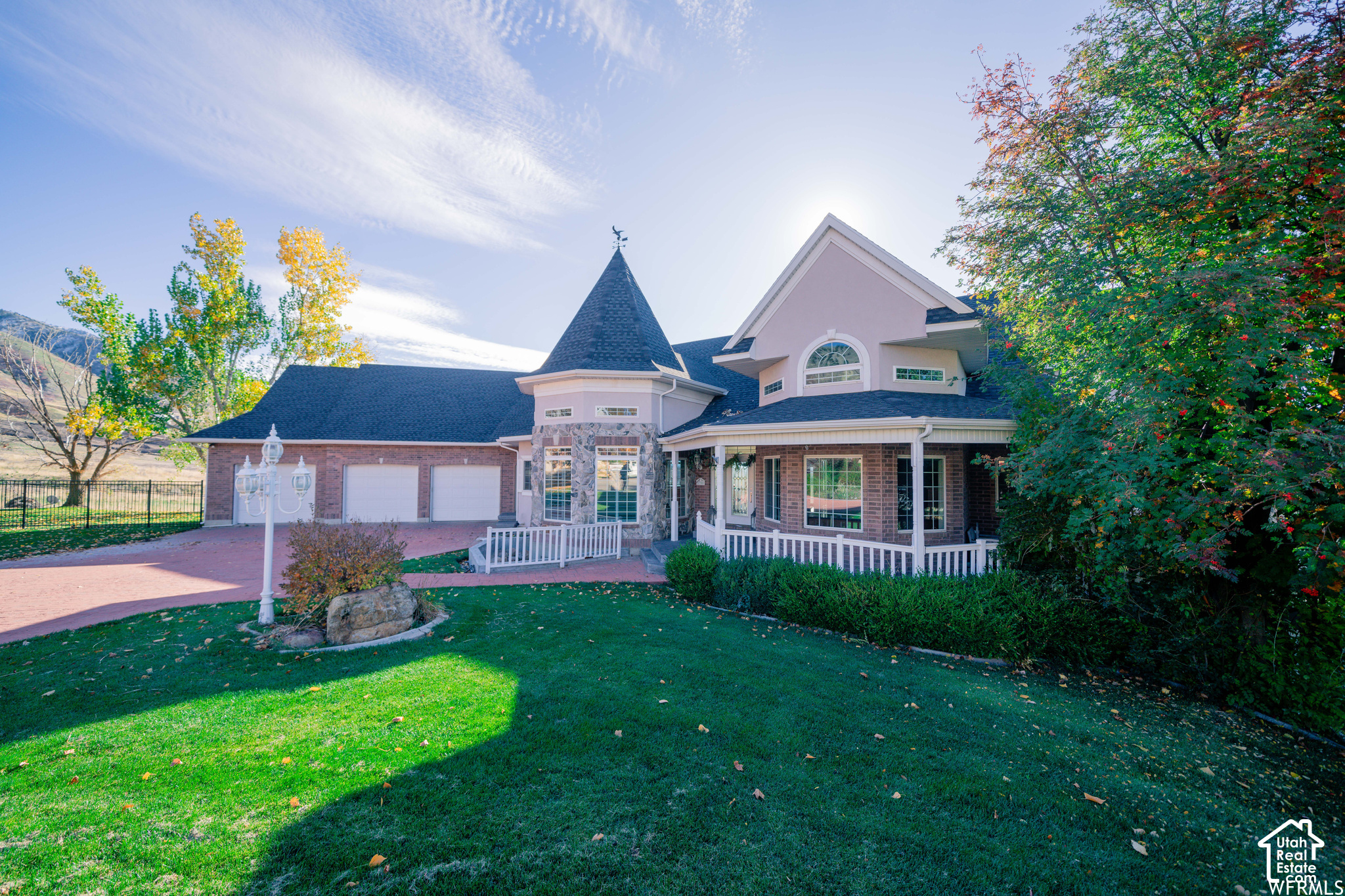 main property photo 3