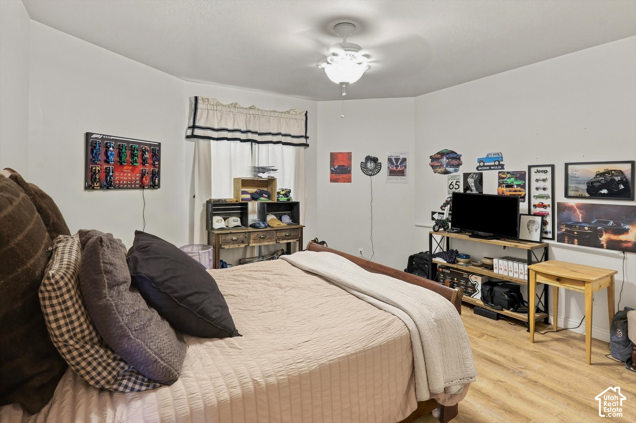 main property photo 33