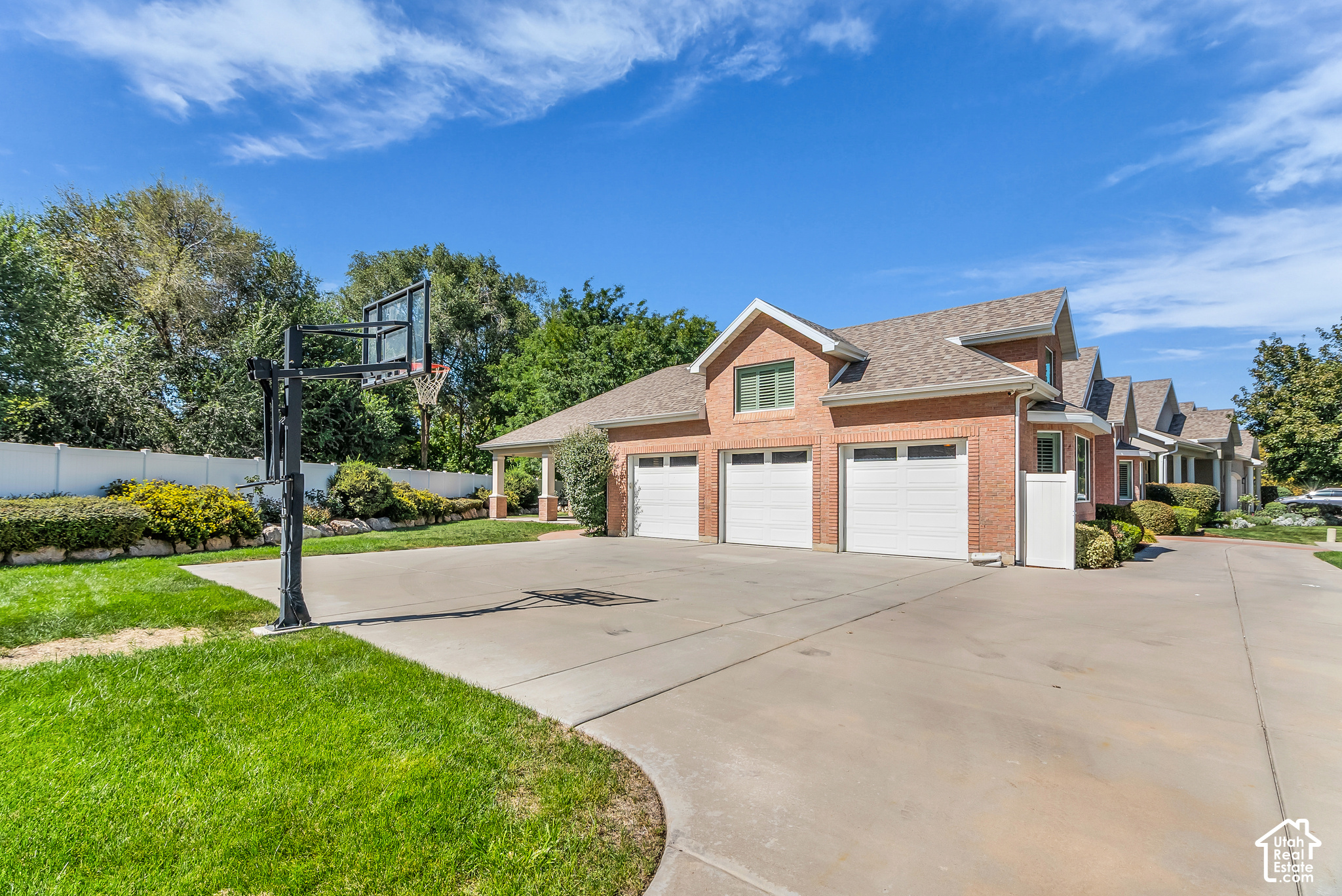 property viewer photo 50