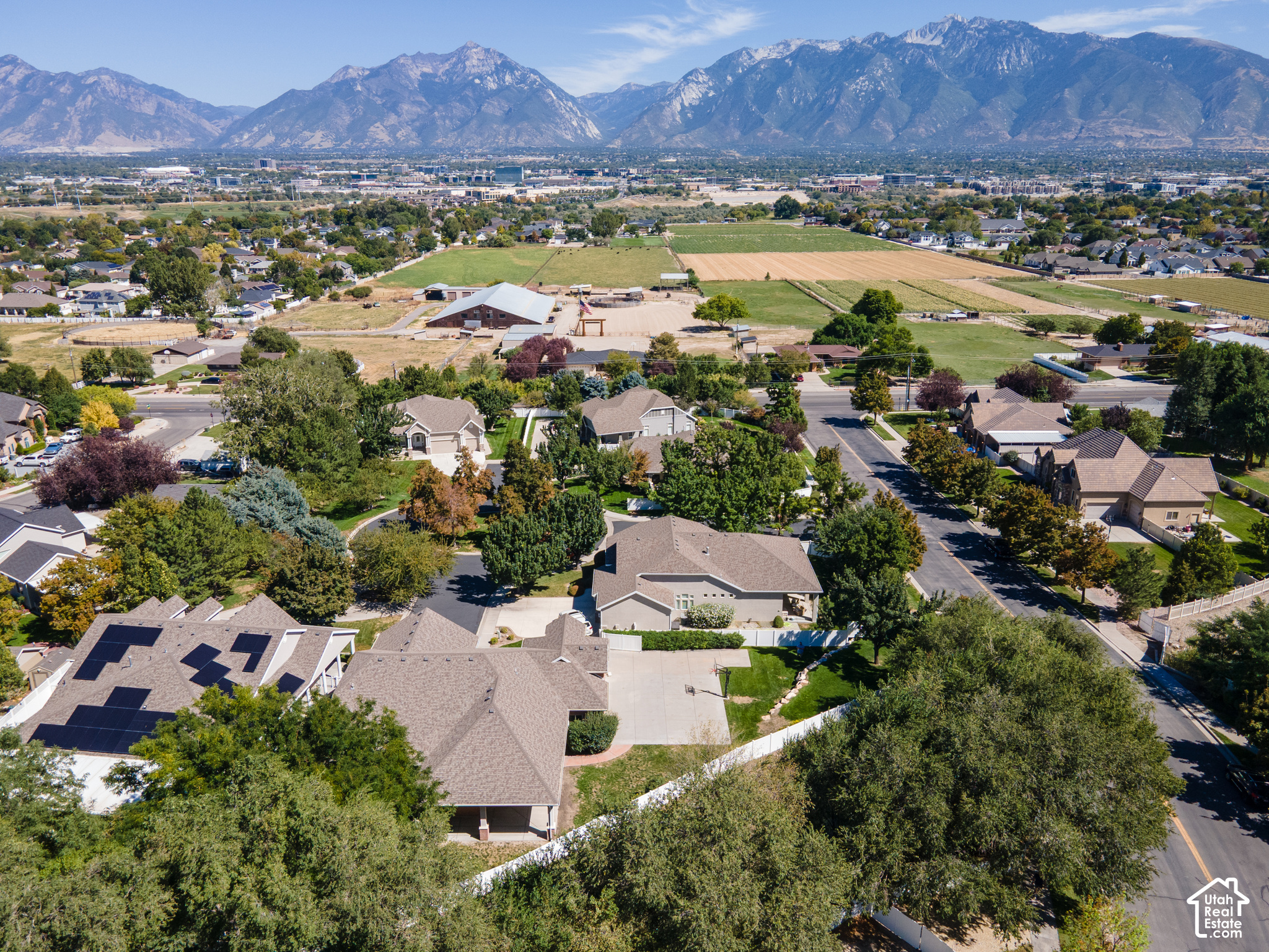 property viewer photo 58