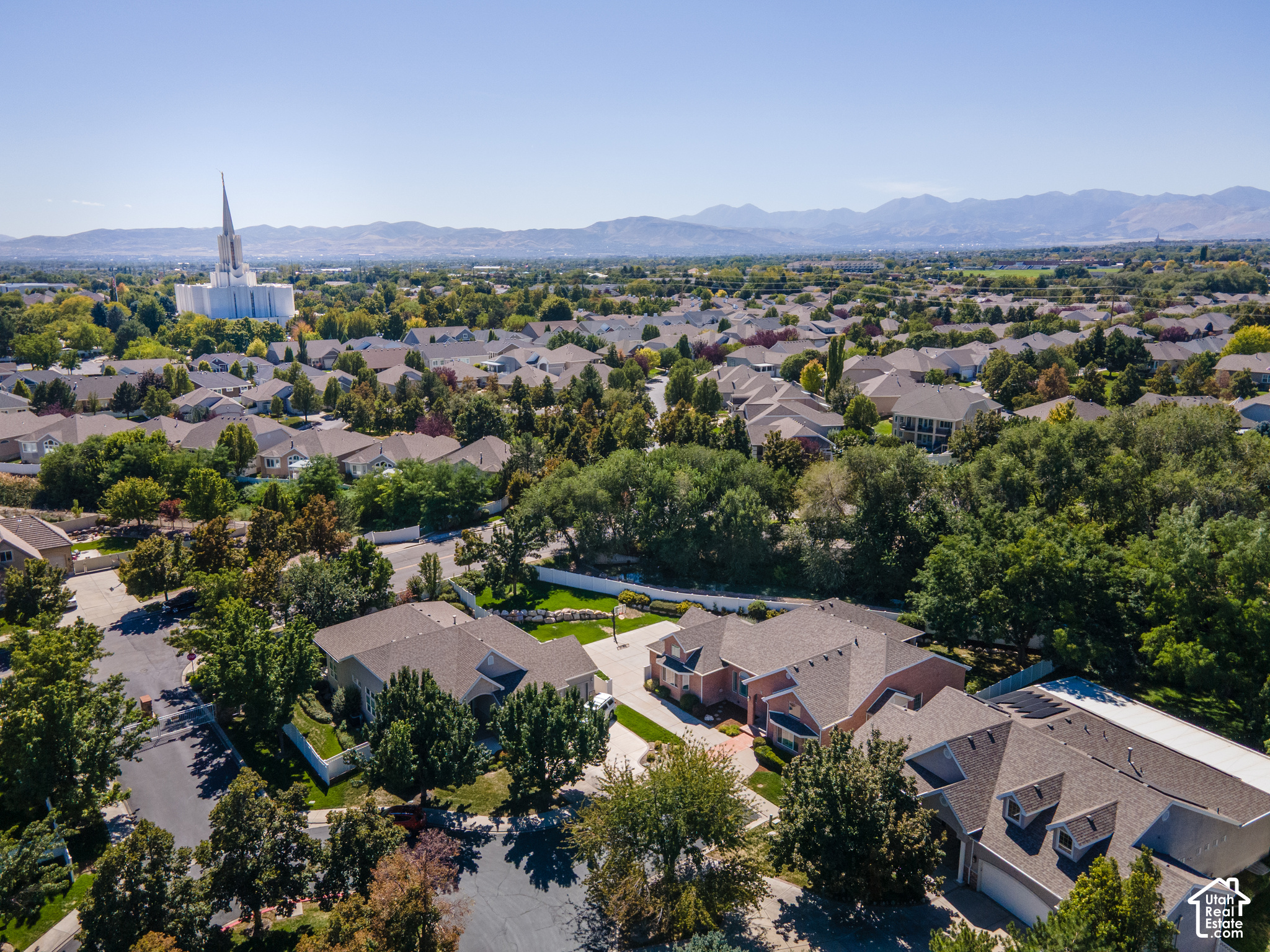 property viewer photo 63
