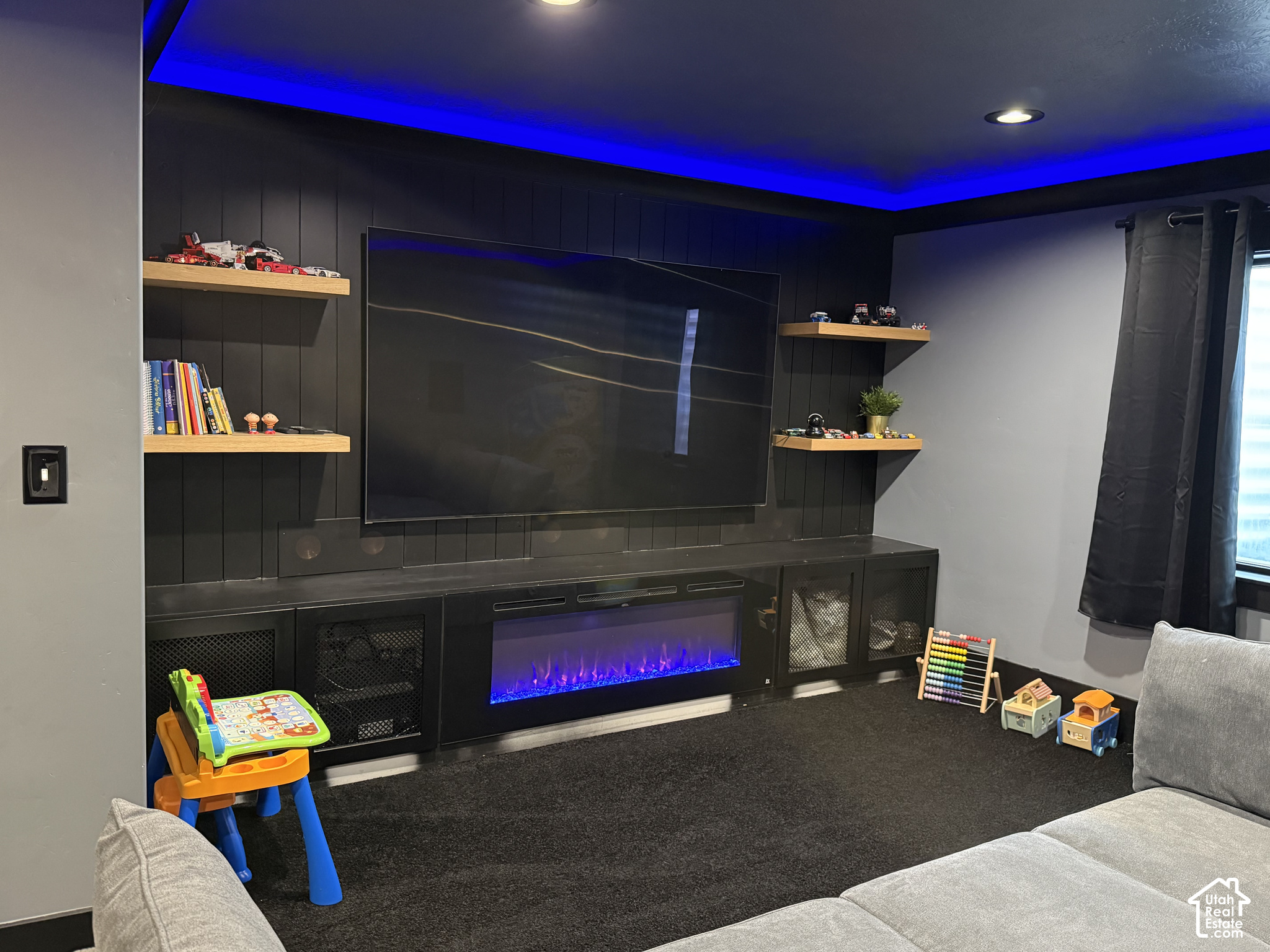 main property photo 26