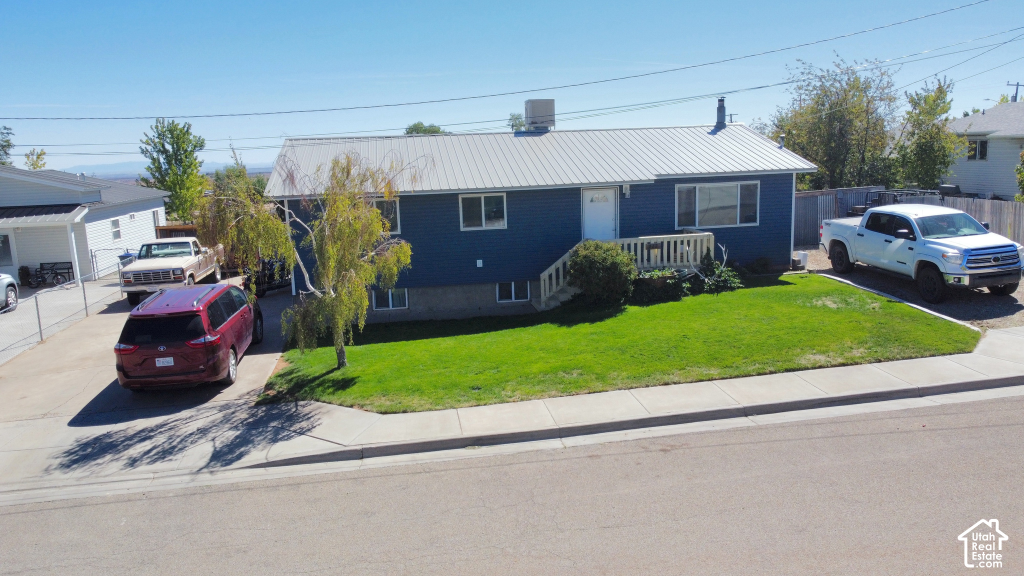 main property photo 38