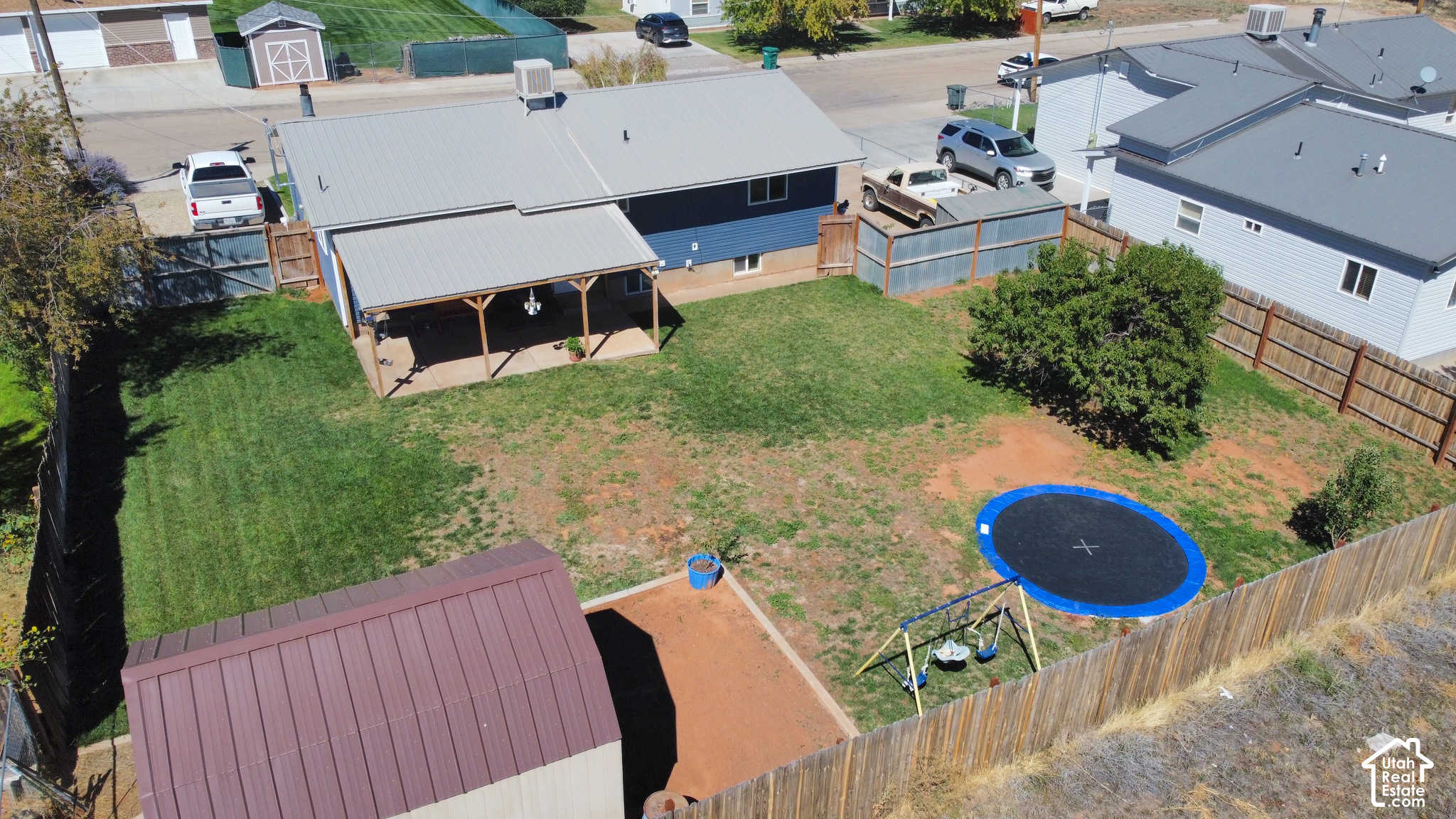 main property photo 43