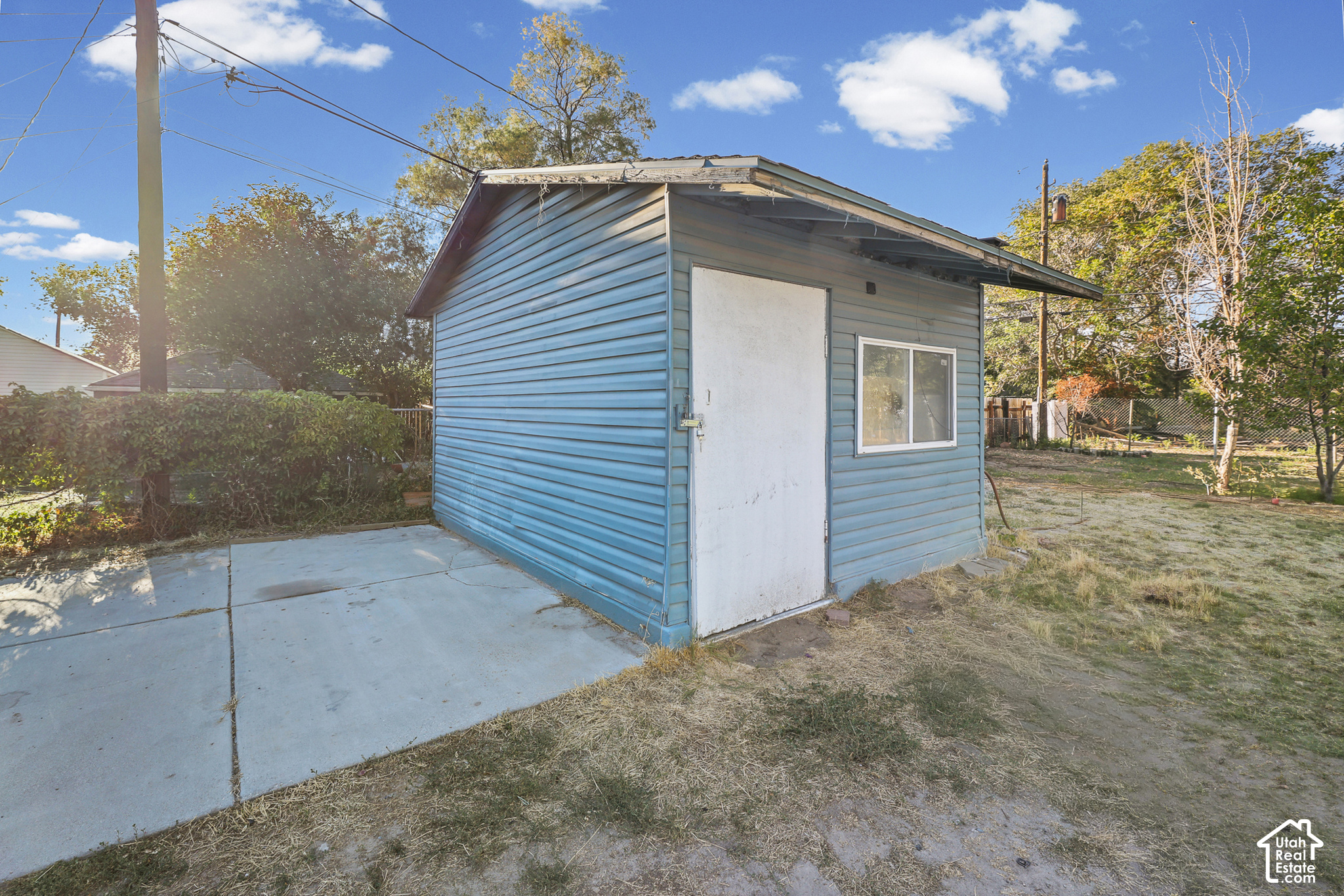 main property photo 18